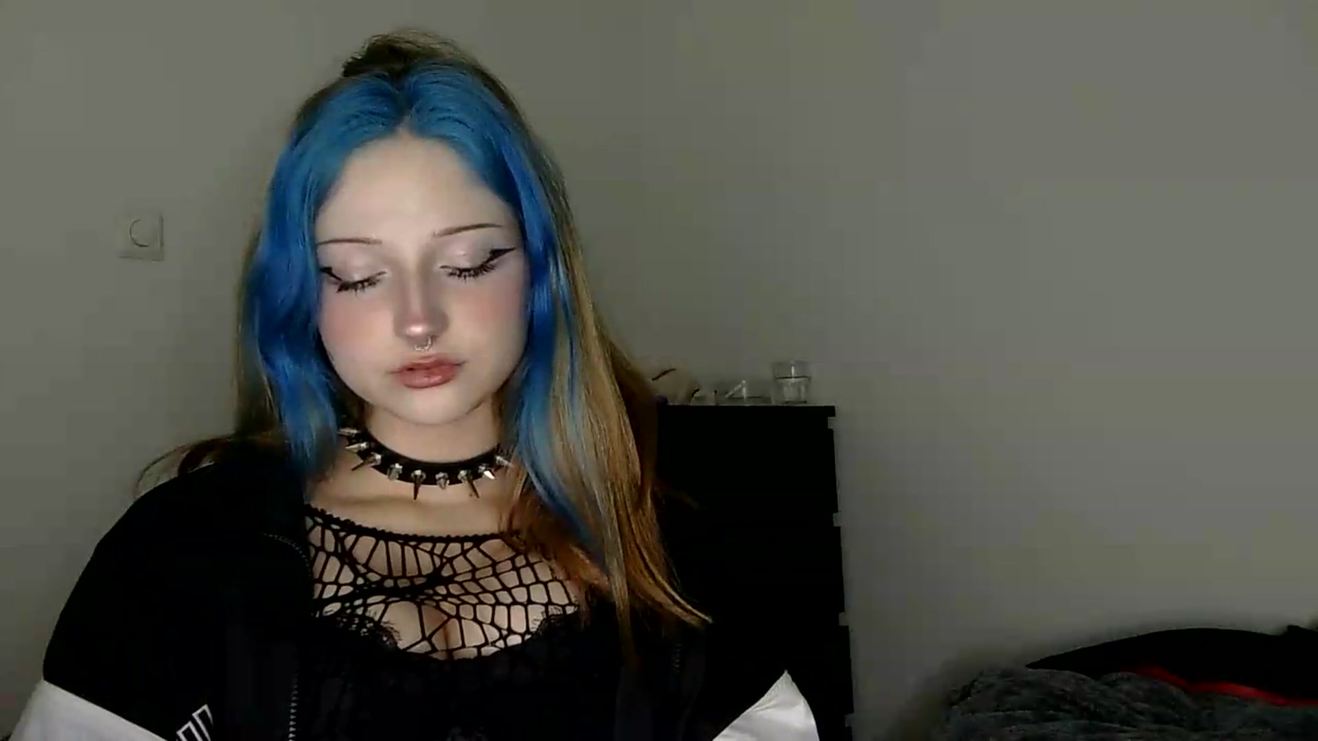 Gallery image thumbnail from VladaMoon's myfreecams stream on, 07/12/2026, 11:05 image 14 of 20