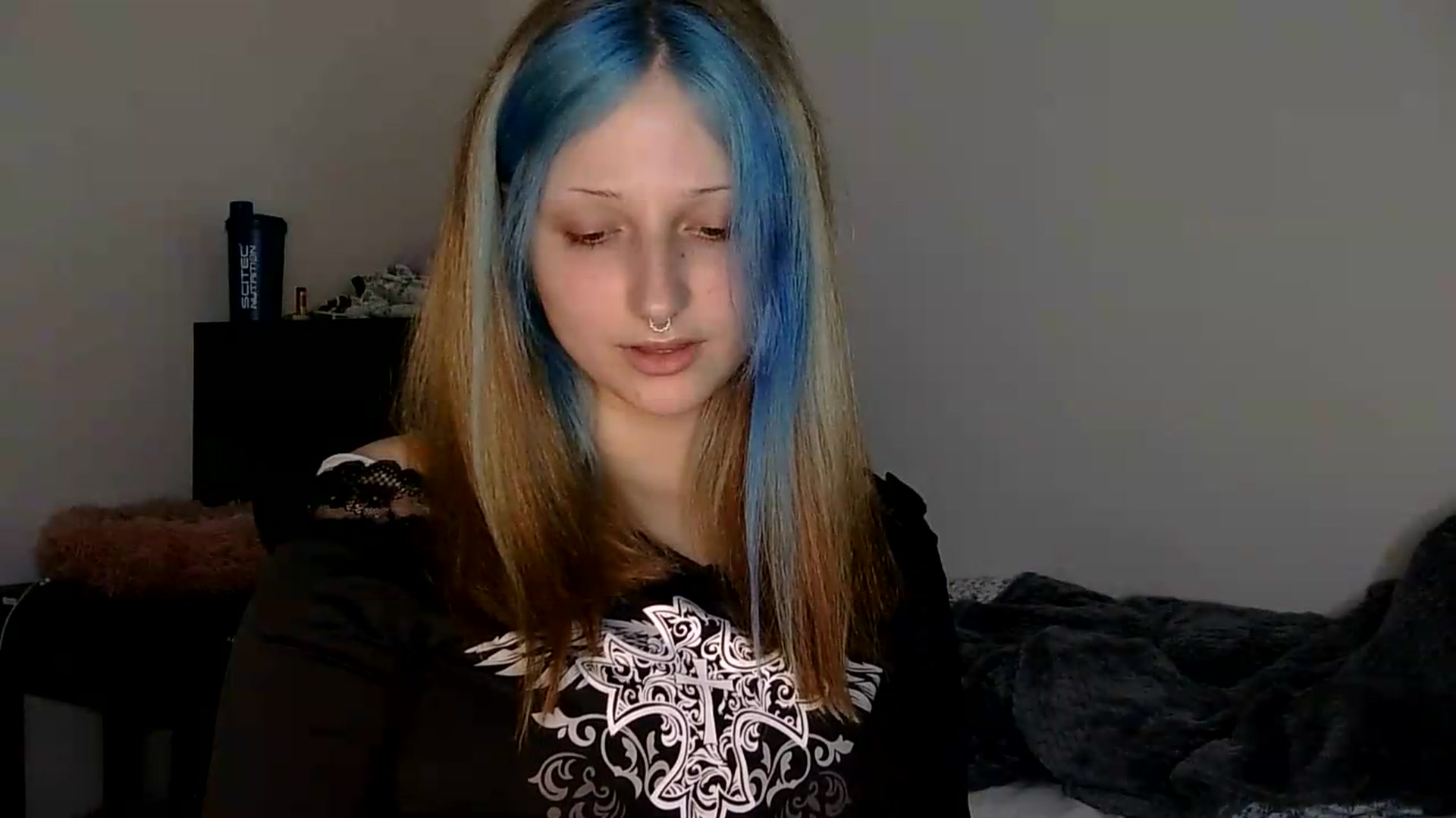 Gallery image thumbnail from VladaMoon's myfreecams stream on, 07/19/2026, 21:38 image 13 of 20