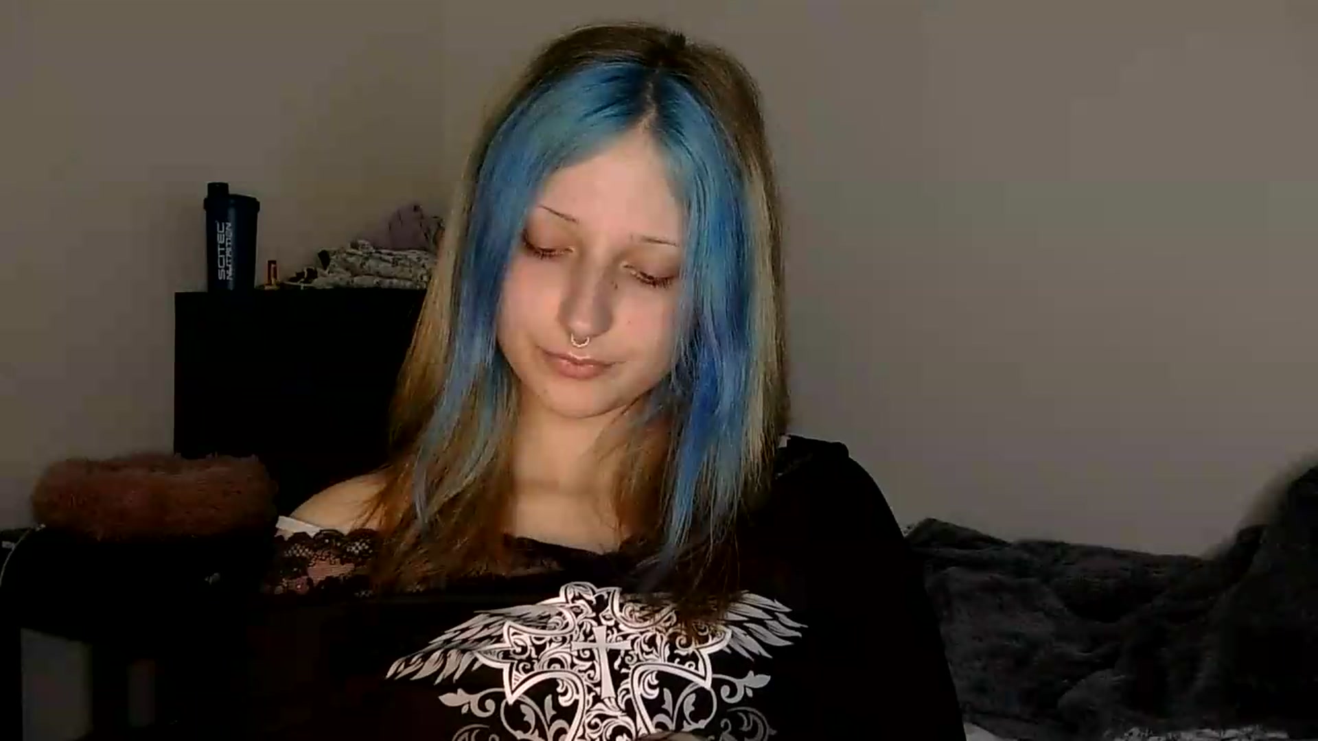 Gallery image thumbnail from VladaMoon's myfreecams stream on, 07/19/2026, 21:38 image 7 of 20