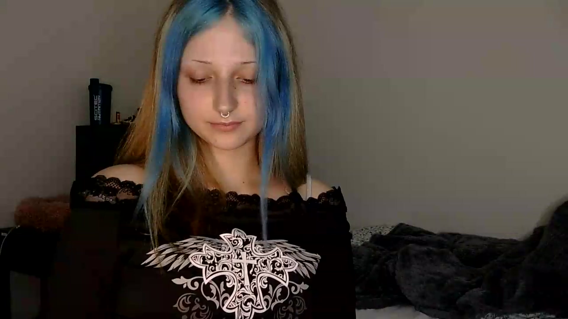 Gallery image thumbnail from VladaMoon's myfreecams stream on, 07/19/2026, 21:38 image 17 of 20