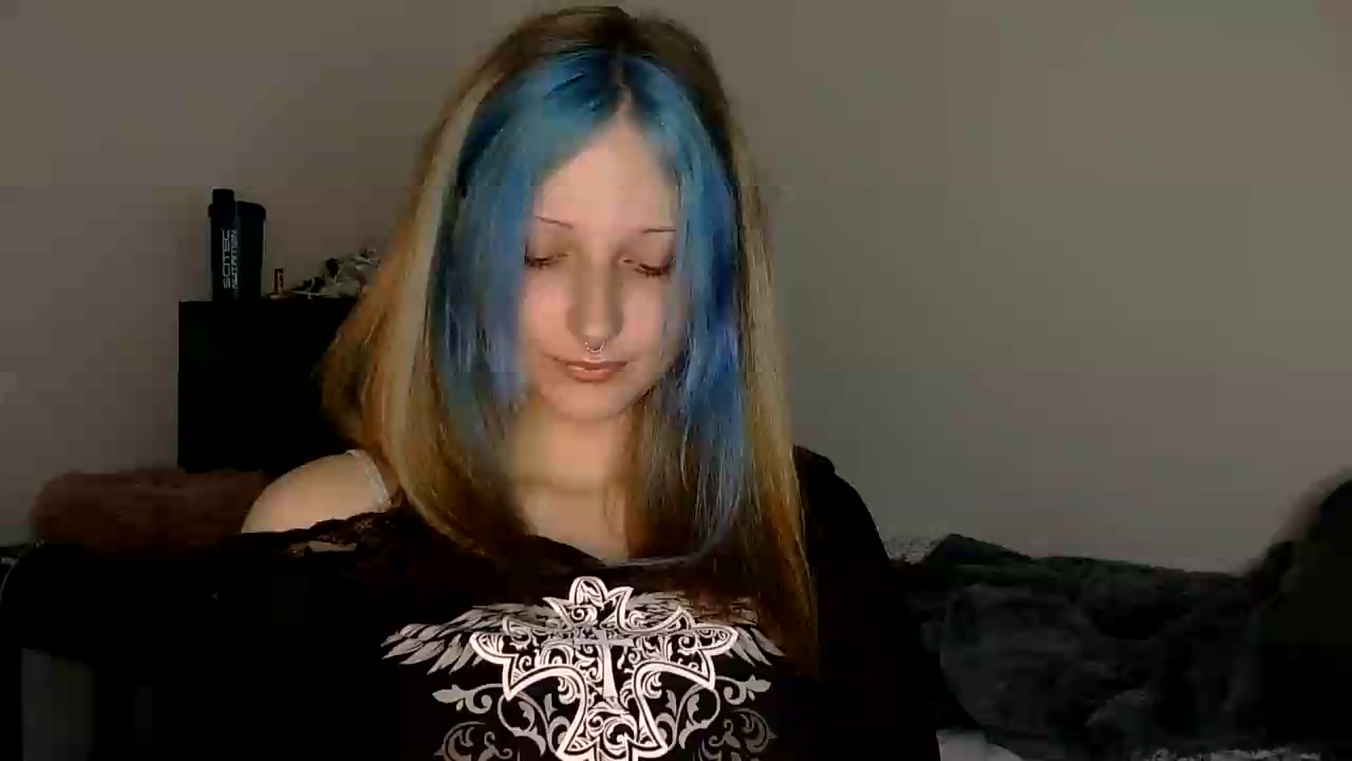 Gallery image thumbnail from VladaMoon's myfreecams stream on, 07/19/2026, 21:38 image 2 of 20