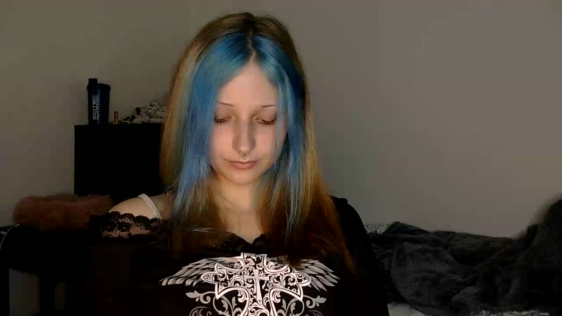 Gallery image thumbnail from VladaMoon's myfreecams stream on, 07/19/2026, 21:38 image 4 of 20