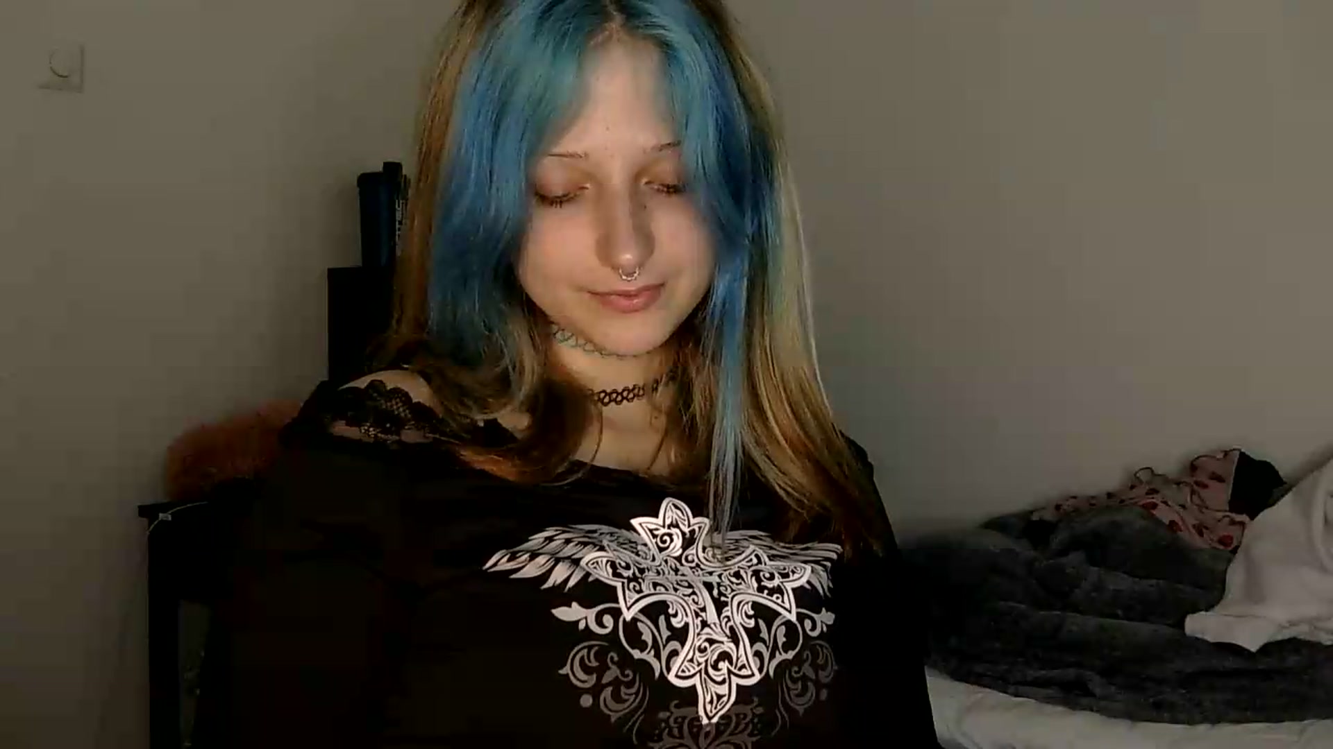 Gallery image thumbnail from VladaMoon's myfreecams stream on, 07/26/2026, 20:05 image 18 of 20