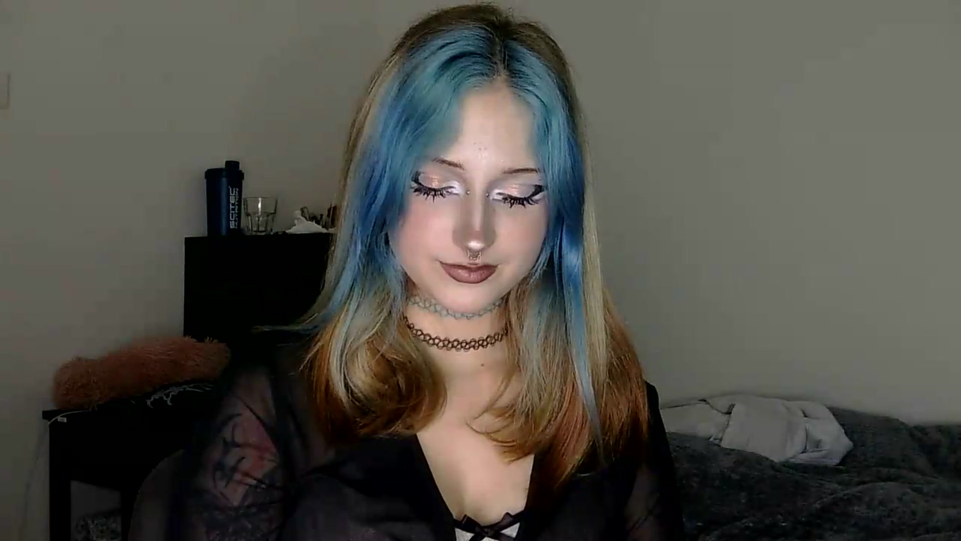 Gallery image thumbnail from VladaMoon's myfreecams stream on, 07/27/2026, 21:42 image 3 of 20