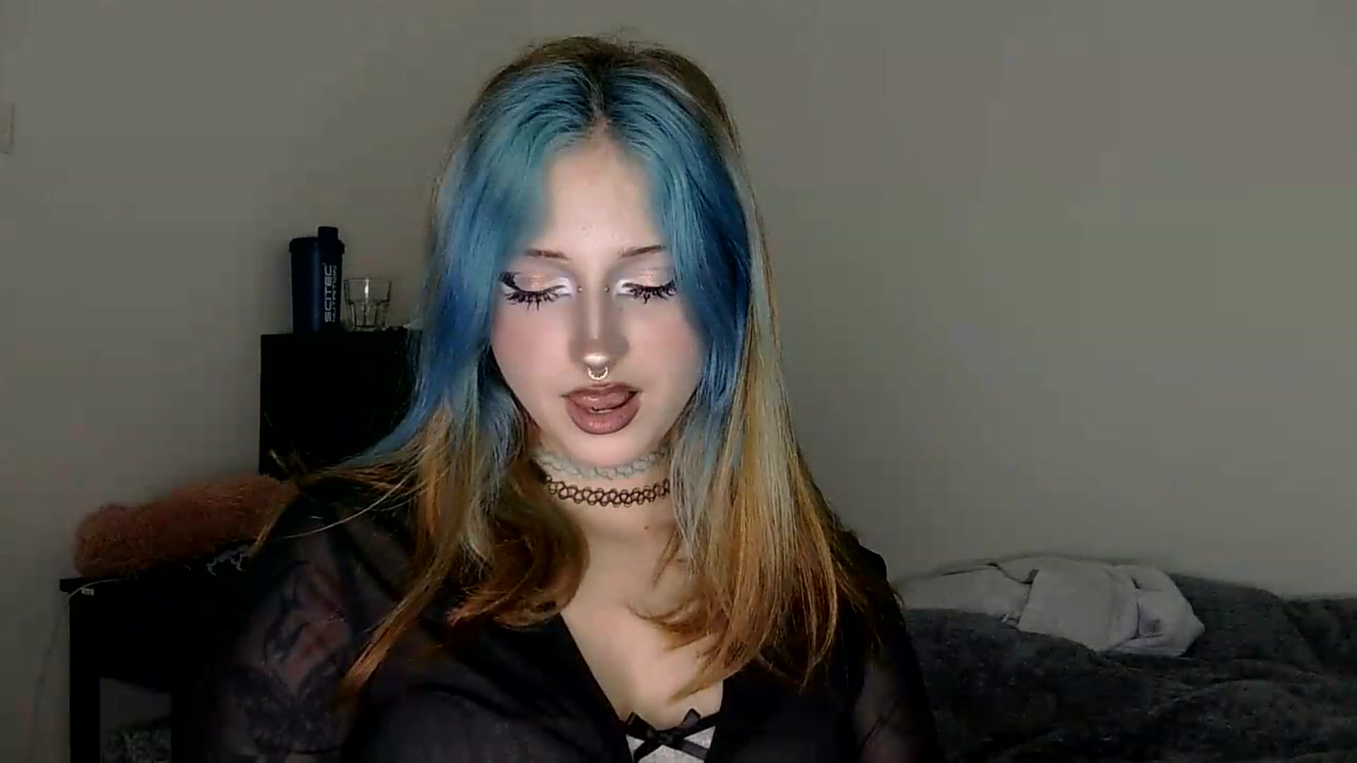 Gallery image thumbnail from VladaMoon's myfreecams stream on, 07/27/2026, 21:42 image 10 of 20