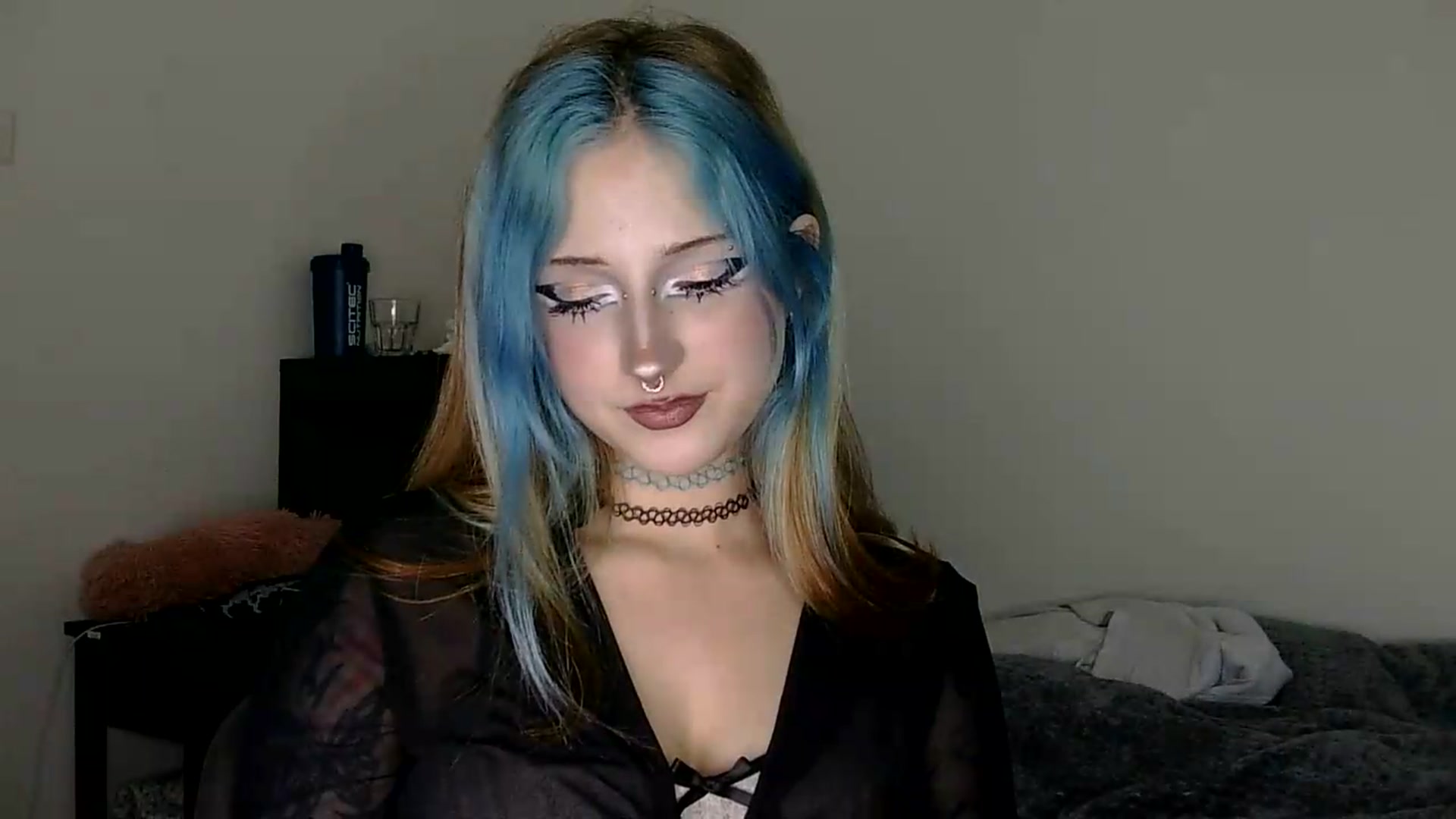 Gallery image thumbnail from VladaMoon's myfreecams stream on, 07/27/2026, 21:42 image 13 of 20