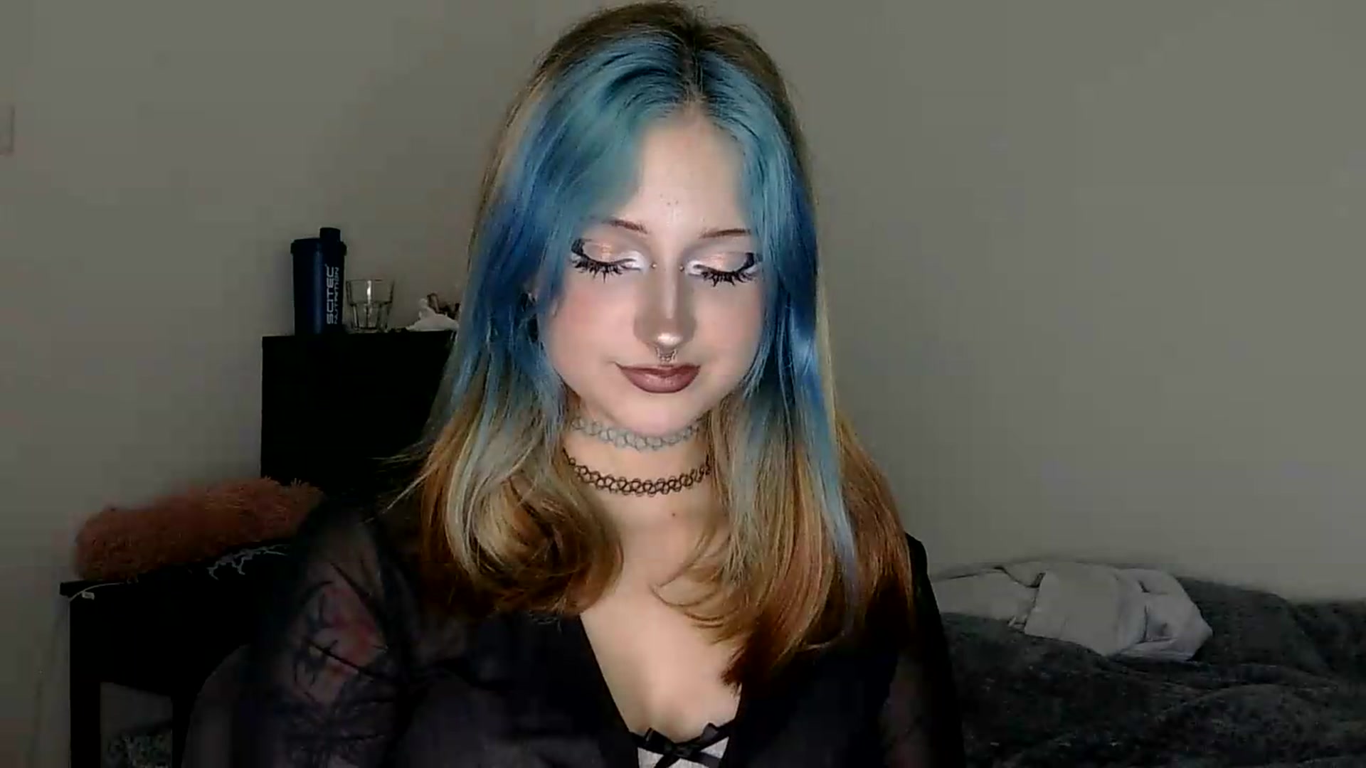 Gallery image thumbnail from VladaMoon's myfreecams stream on, 07/27/2026, 21:42 image 2 of 20