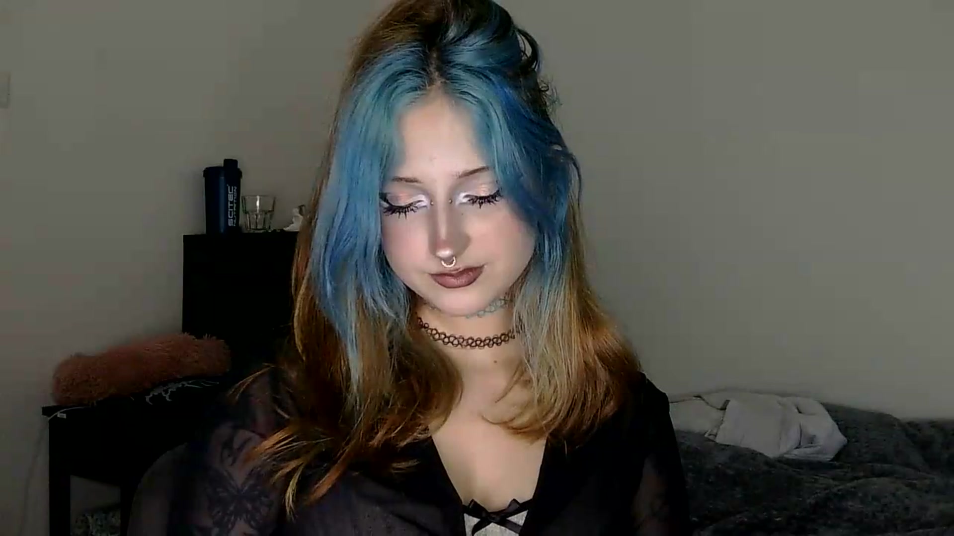 Gallery image thumbnail from VladaMoon's myfreecams stream on, 07/27/2026, 21:42 image 8 of 20