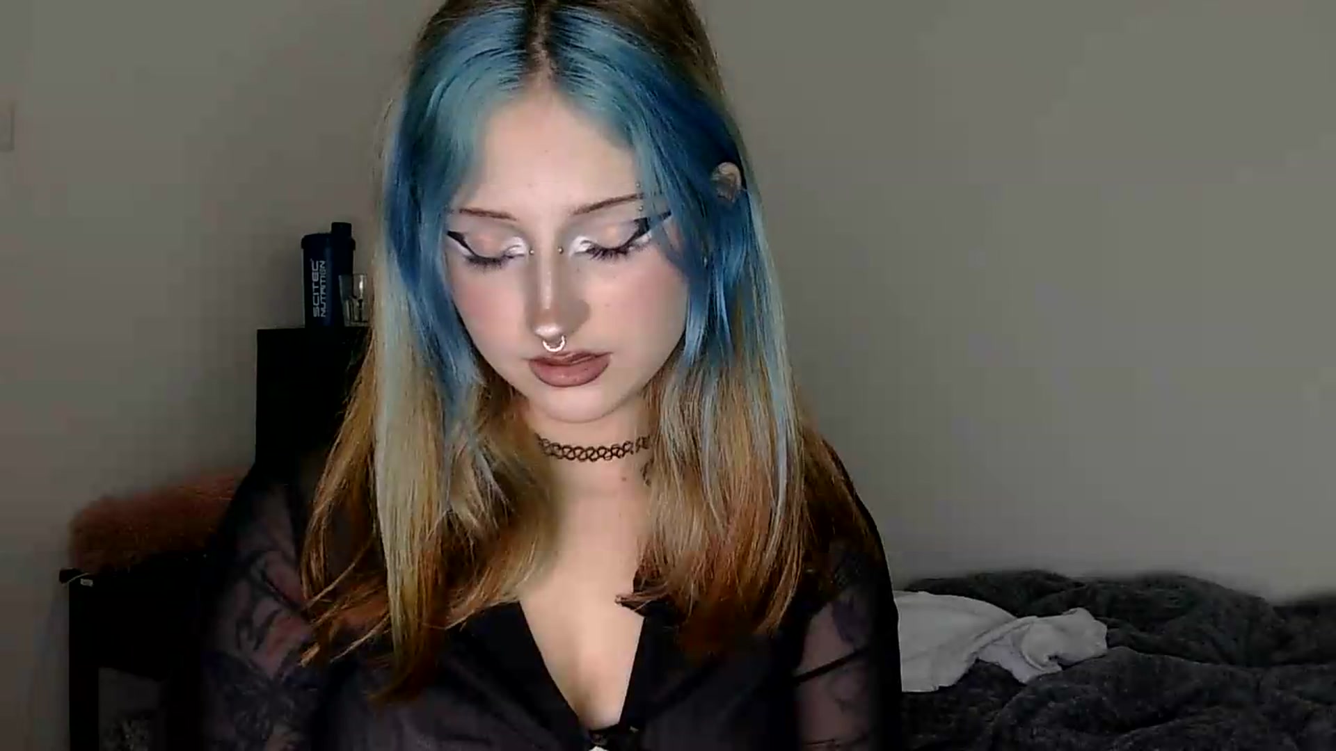 Gallery image thumbnail from VladaMoon's myfreecams stream on, 07/27/2026, 22:28 image 11 of 20