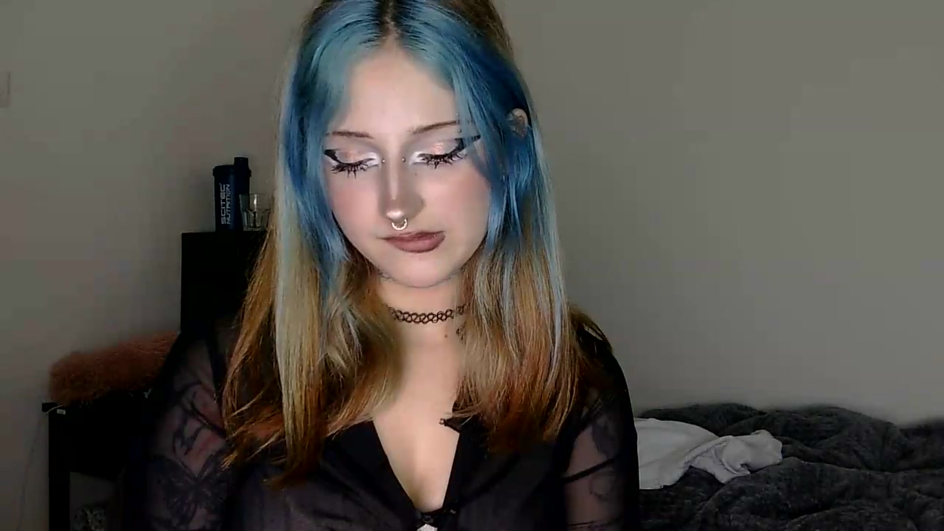 Gallery image thumbnail from VladaMoon's myfreecams stream on, 07/27/2026, 22:28 image 12 of 20