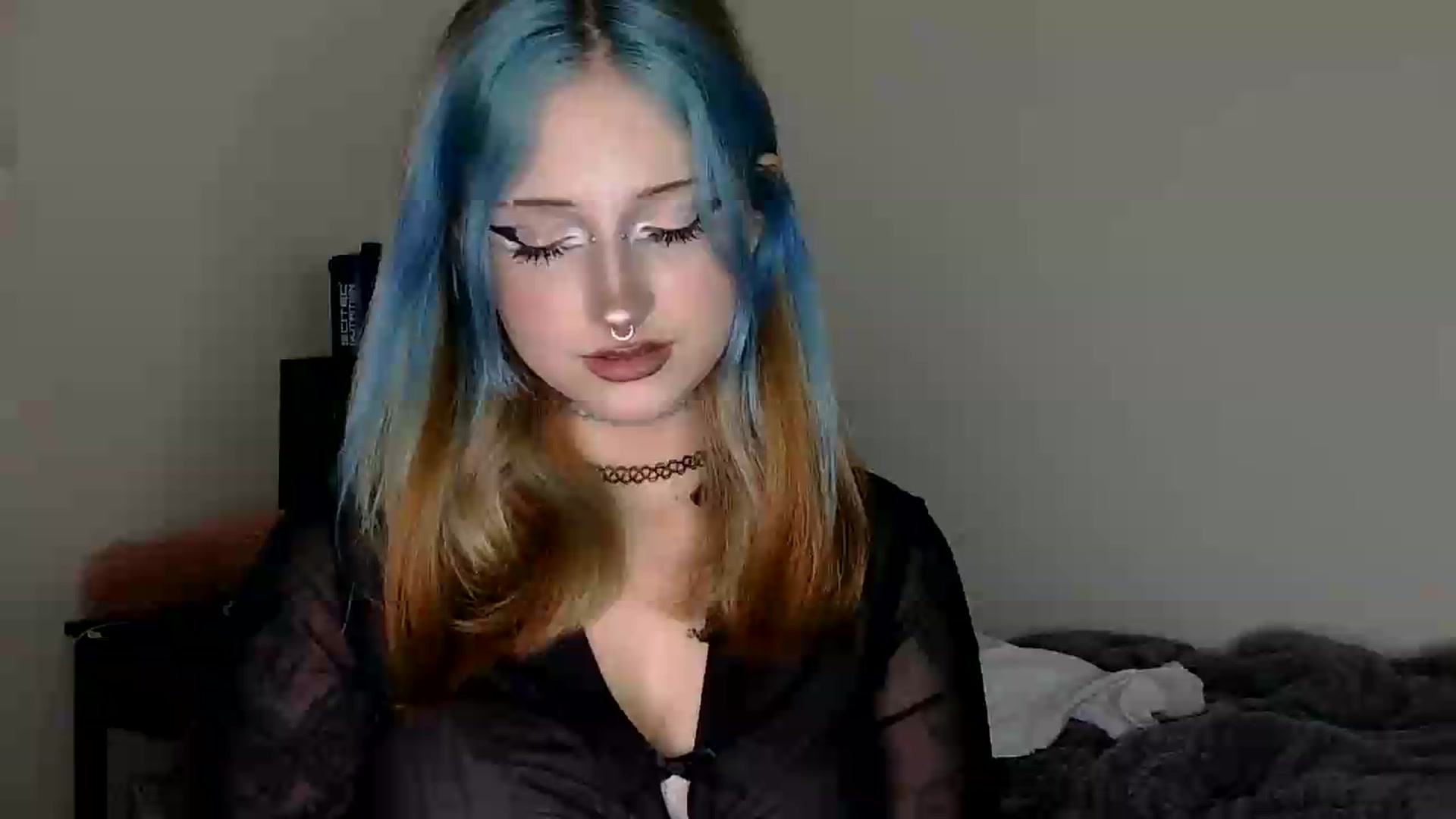 Gallery image thumbnail from VladaMoon's myfreecams stream on, 07/27/2026, 22:28 image 1 of 20
