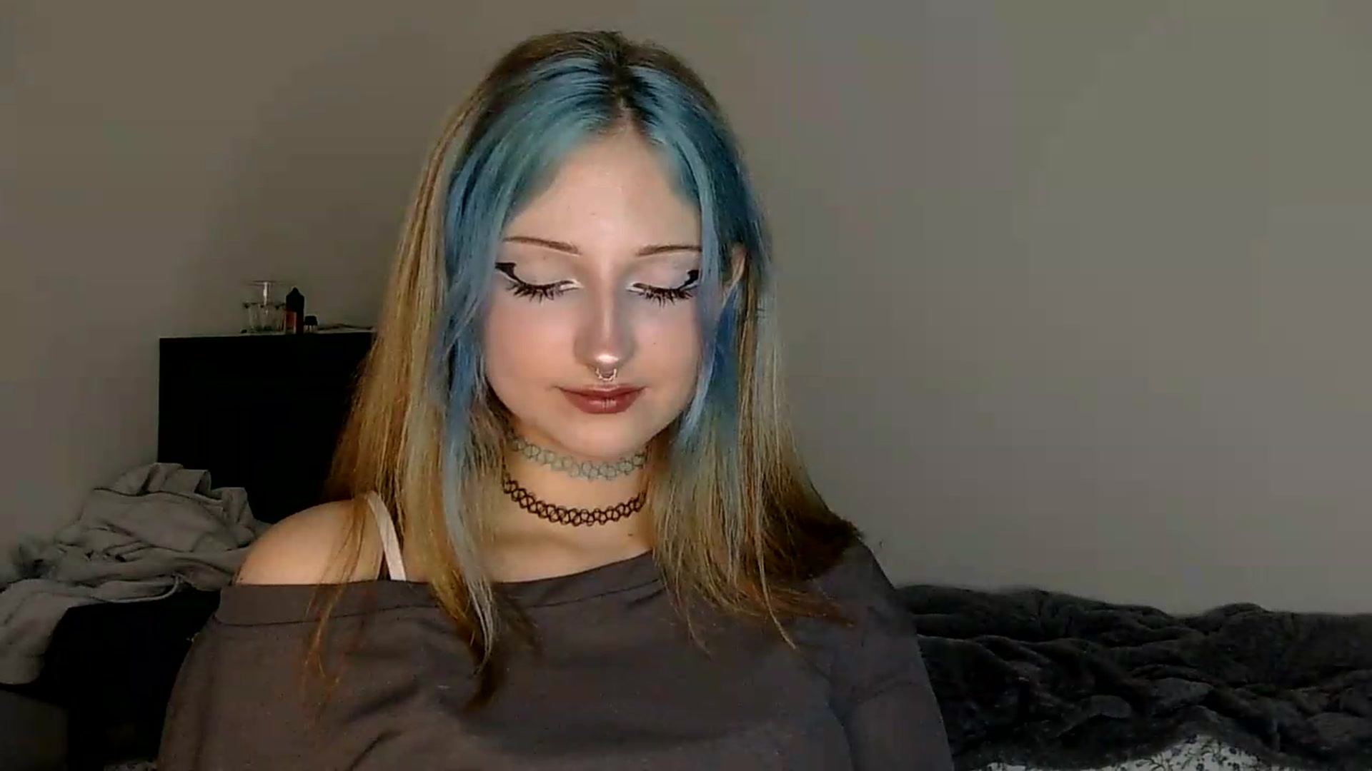 Gallery image thumbnail from VladaMoon's myfreecams stream on, 07/28/2026, 22:35 image 7 of 20