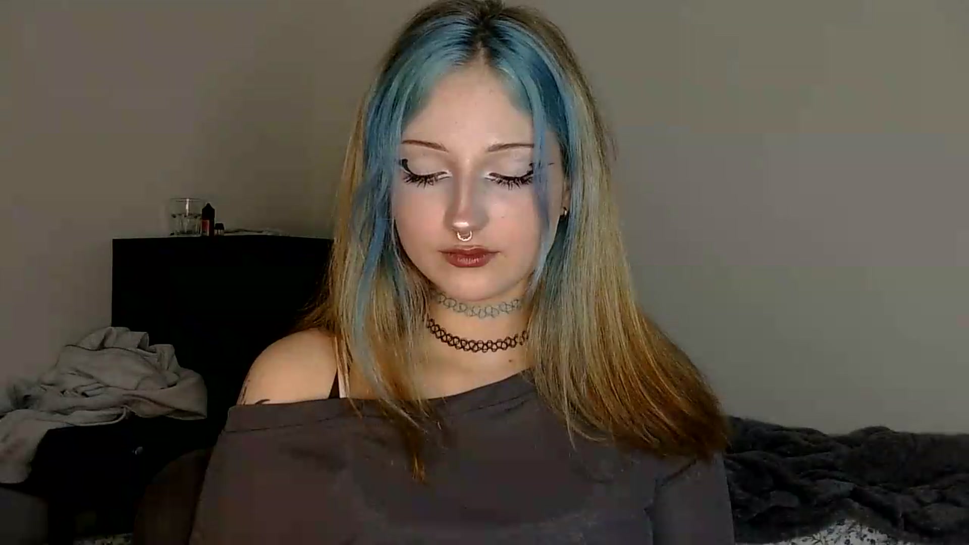 Gallery image thumbnail from VladaMoon's myfreecams stream on, 07/28/2026, 22:35 image 10 of 20