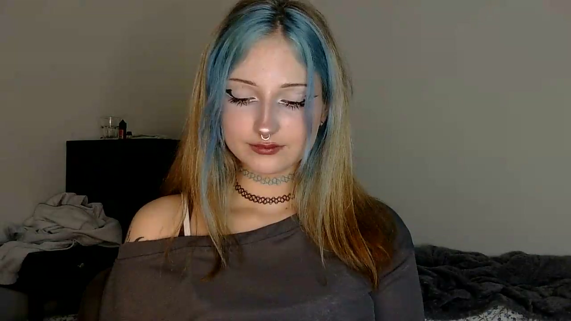 Gallery image thumbnail from VladaMoon's myfreecams stream on, 07/28/2026, 22:35 image 8 of 20