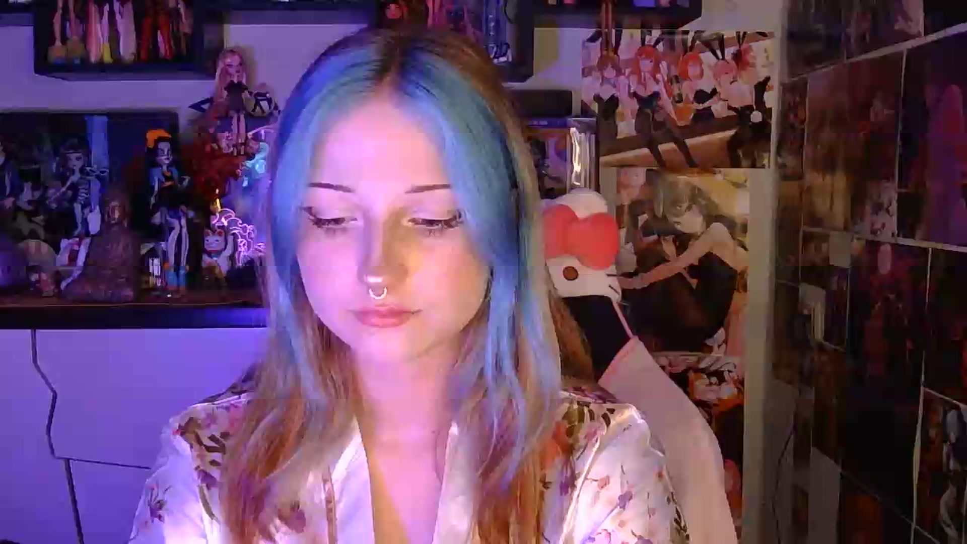 Gallery image thumbnail from VladaMoon's myfreecams stream on, 08/02/2026, 21:50 image 18 of 20