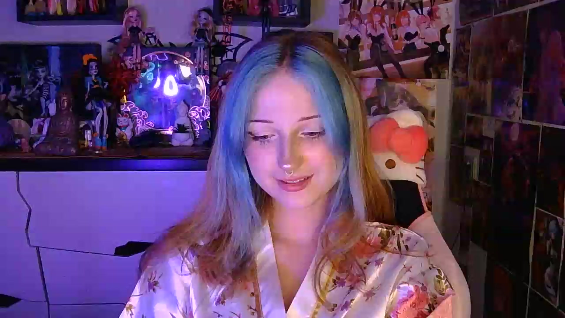 Gallery image thumbnail from VladaMoon's myfreecams stream on, 08/02/2026, 21:50 image 3 of 20