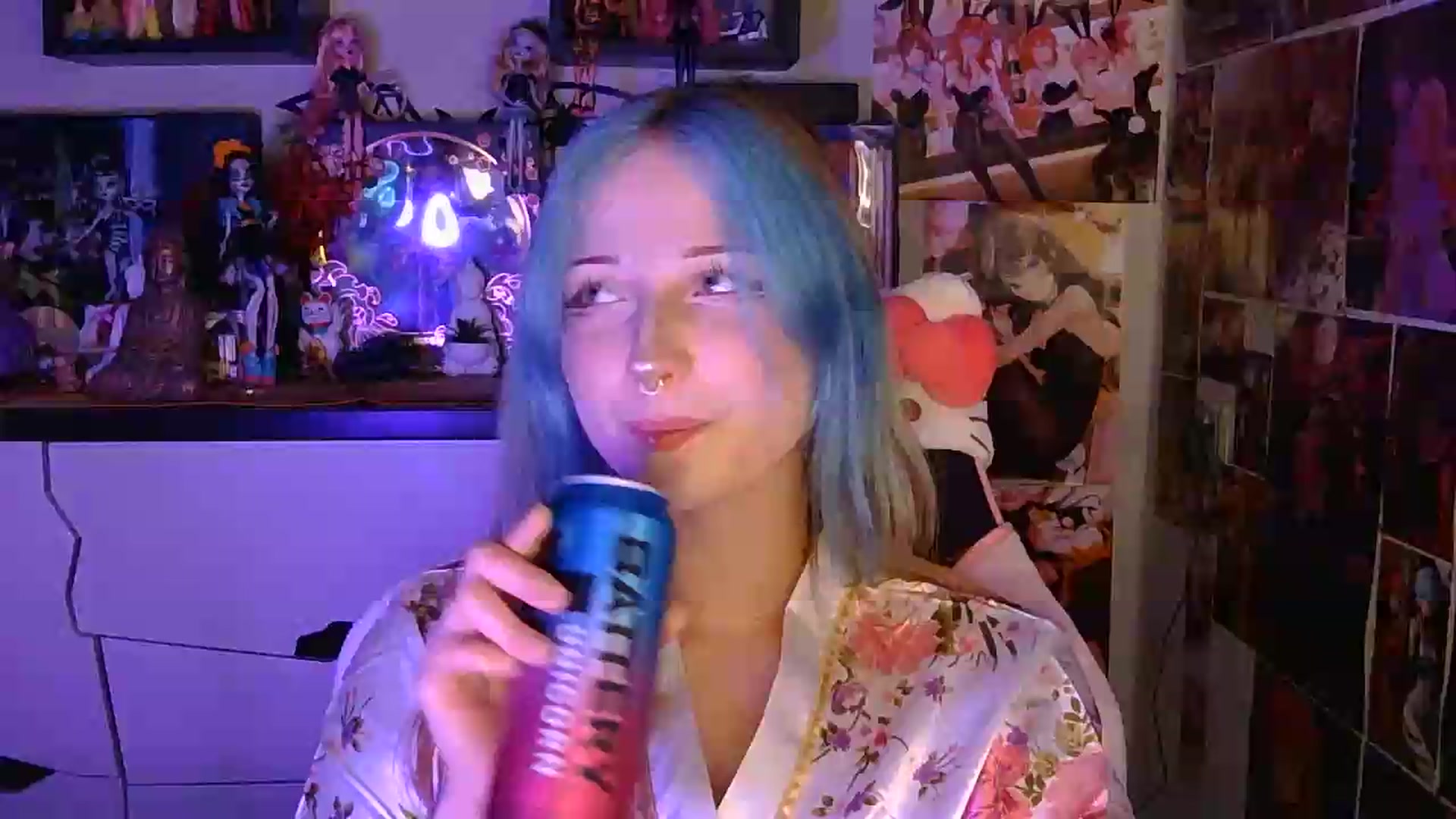 Gallery image thumbnail from VladaMoon's myfreecams stream on, 08/02/2026, 21:50 image 1 of 20