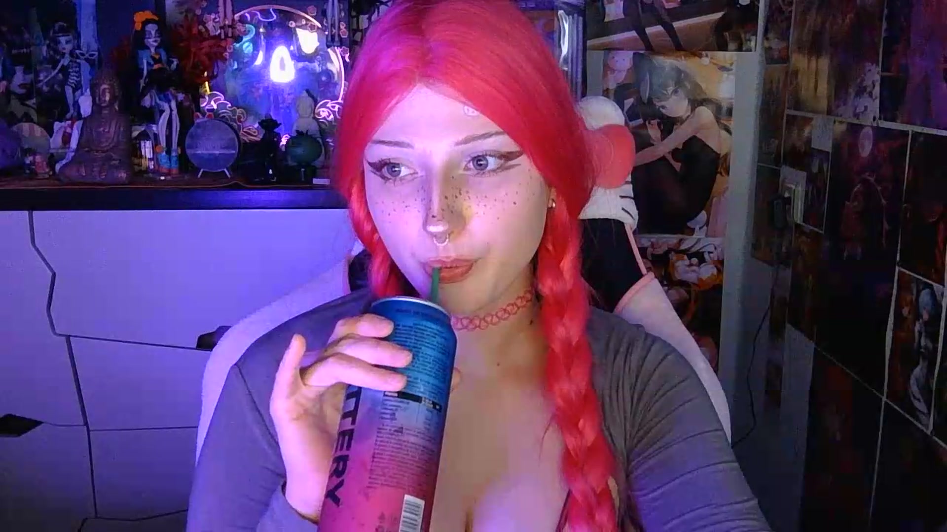 Gallery image thumbnail from VladaMoon's myfreecams stream on, 08/03/2026, 21:41 image 8 of 20