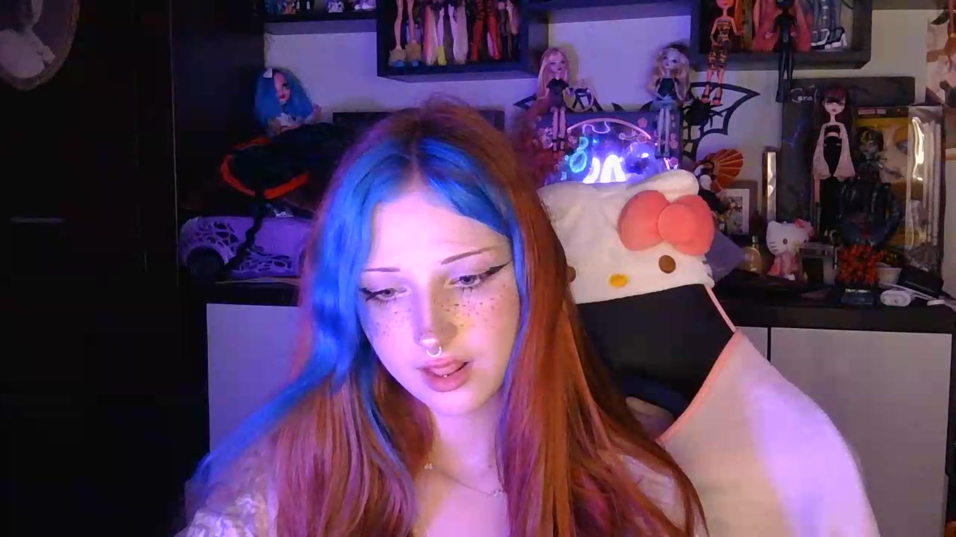 Gallery image thumbnail from VladaMoon's myfreecams stream on, 08/06/2026, 23:06 image 20 of 20