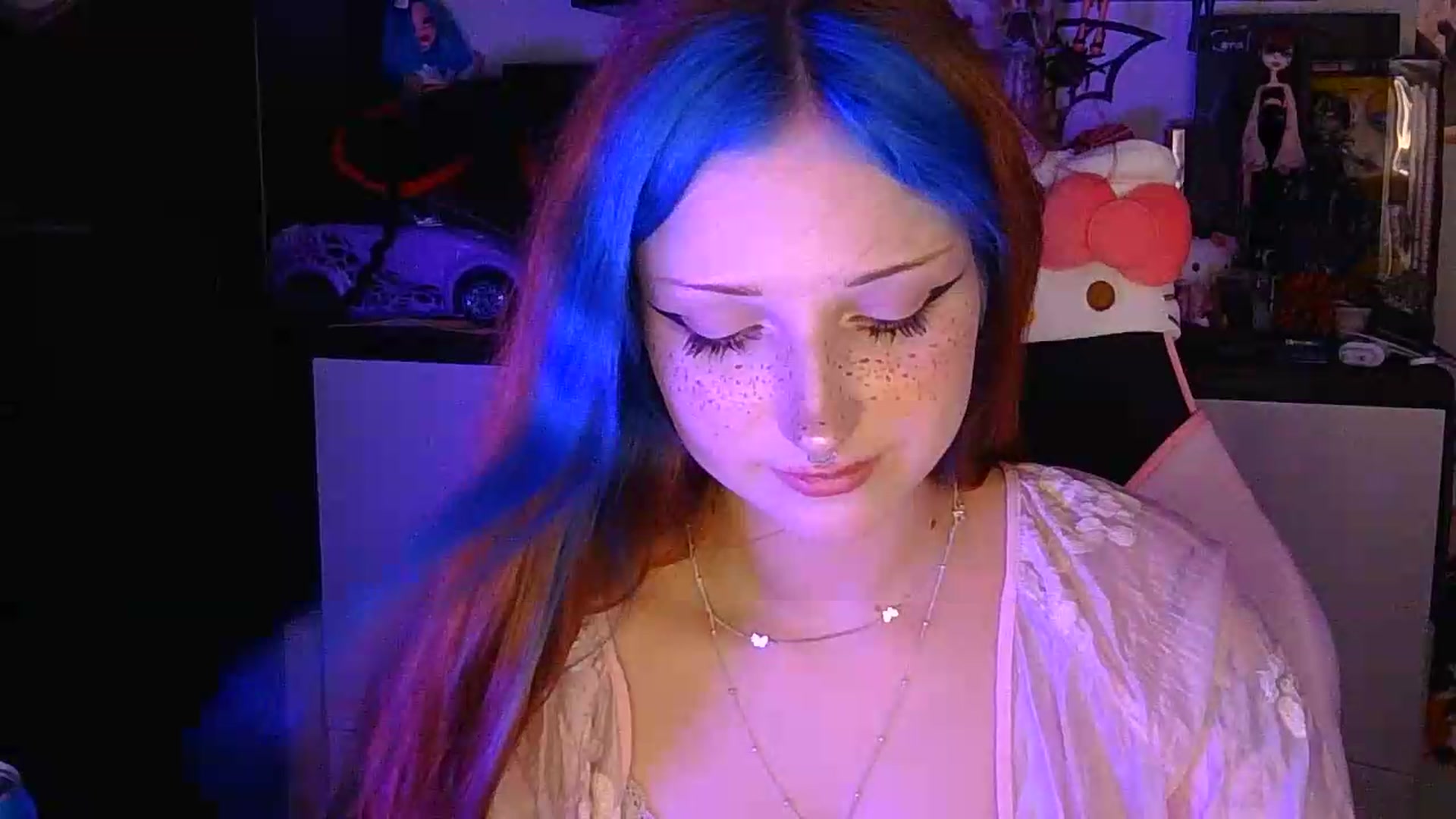 Gallery image thumbnail from VladaMoon's myfreecams stream on, 08/06/2026, 23:06 image 2 of 20