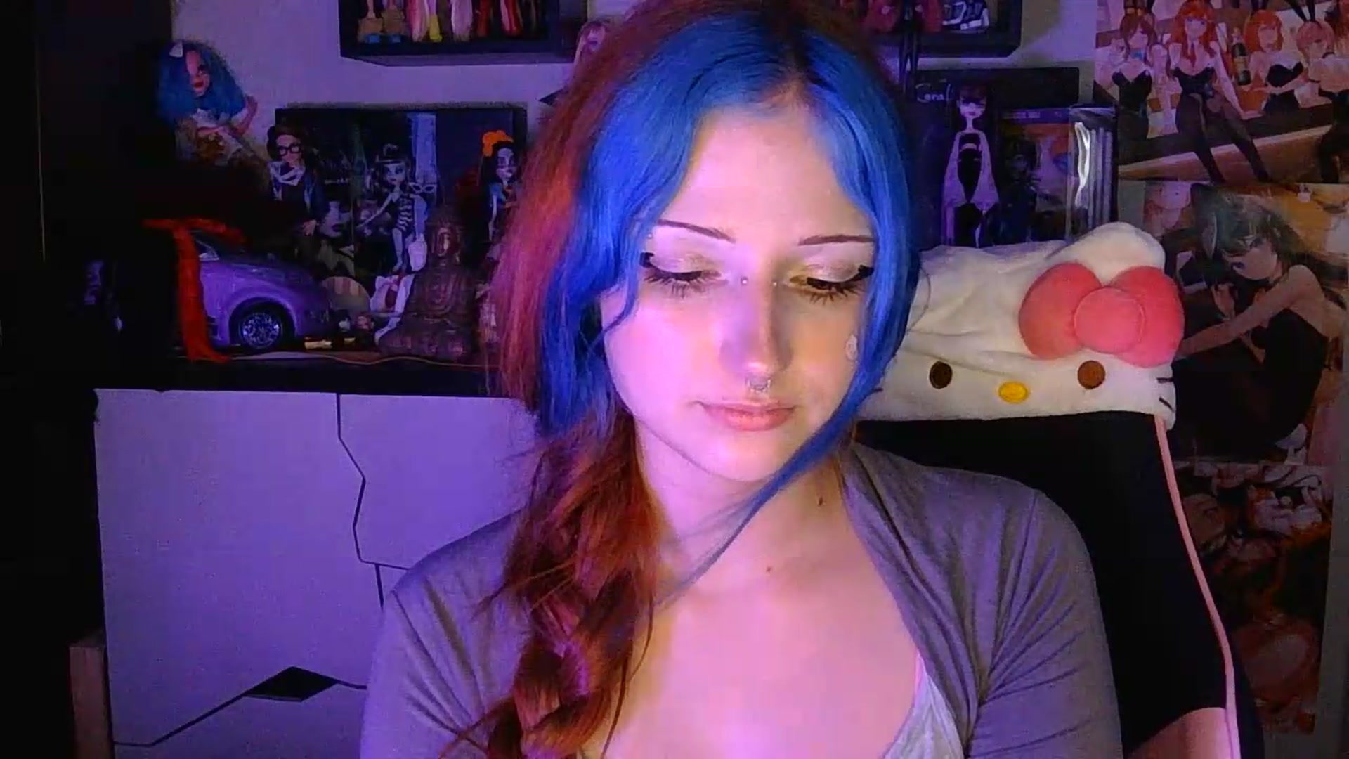Gallery image thumbnail from VladaMoon's myfreecams stream on, 08/07/2026, 20:04 image 13 of 20