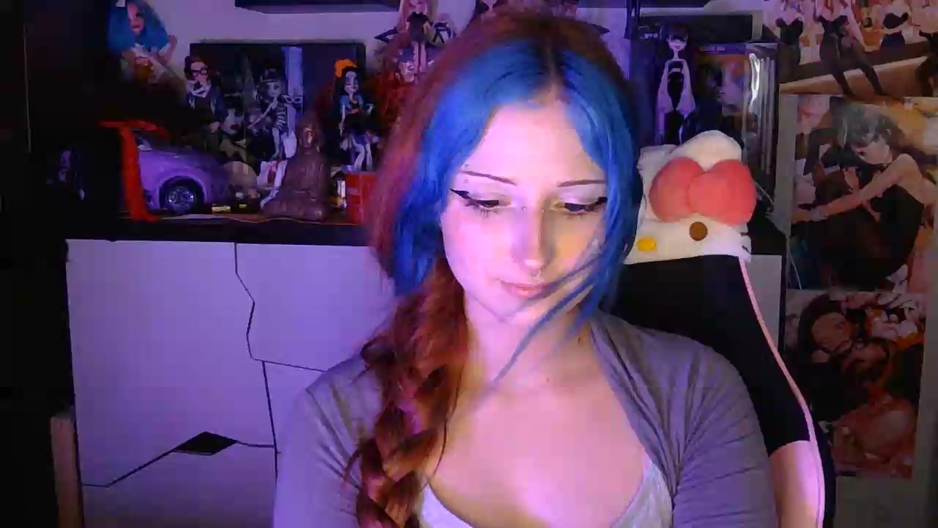 Gallery image thumbnail from VladaMoon's myfreecams stream on, 08/07/2026, 20:04 image 7 of 20