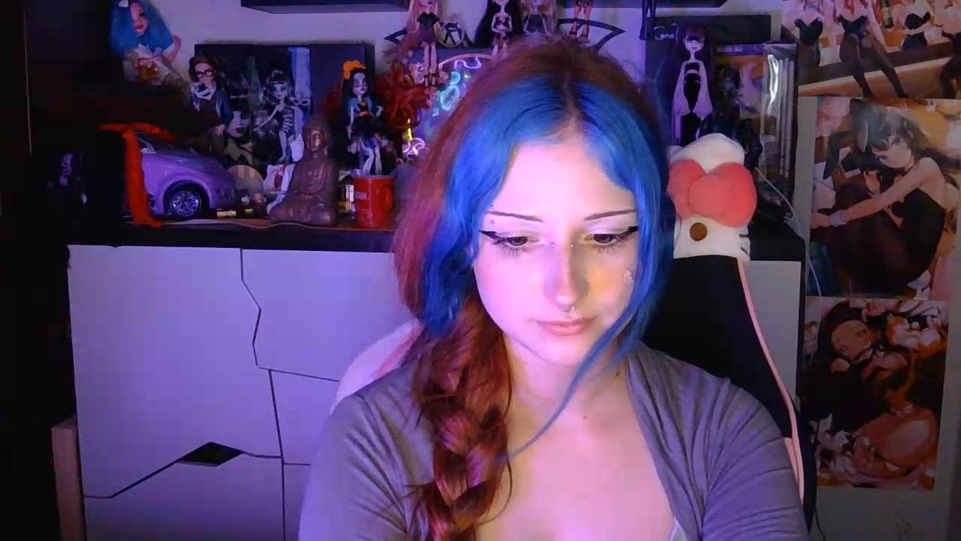 Gallery image thumbnail from VladaMoon's myfreecams stream on, 08/07/2026, 20:04 image 2 of 20