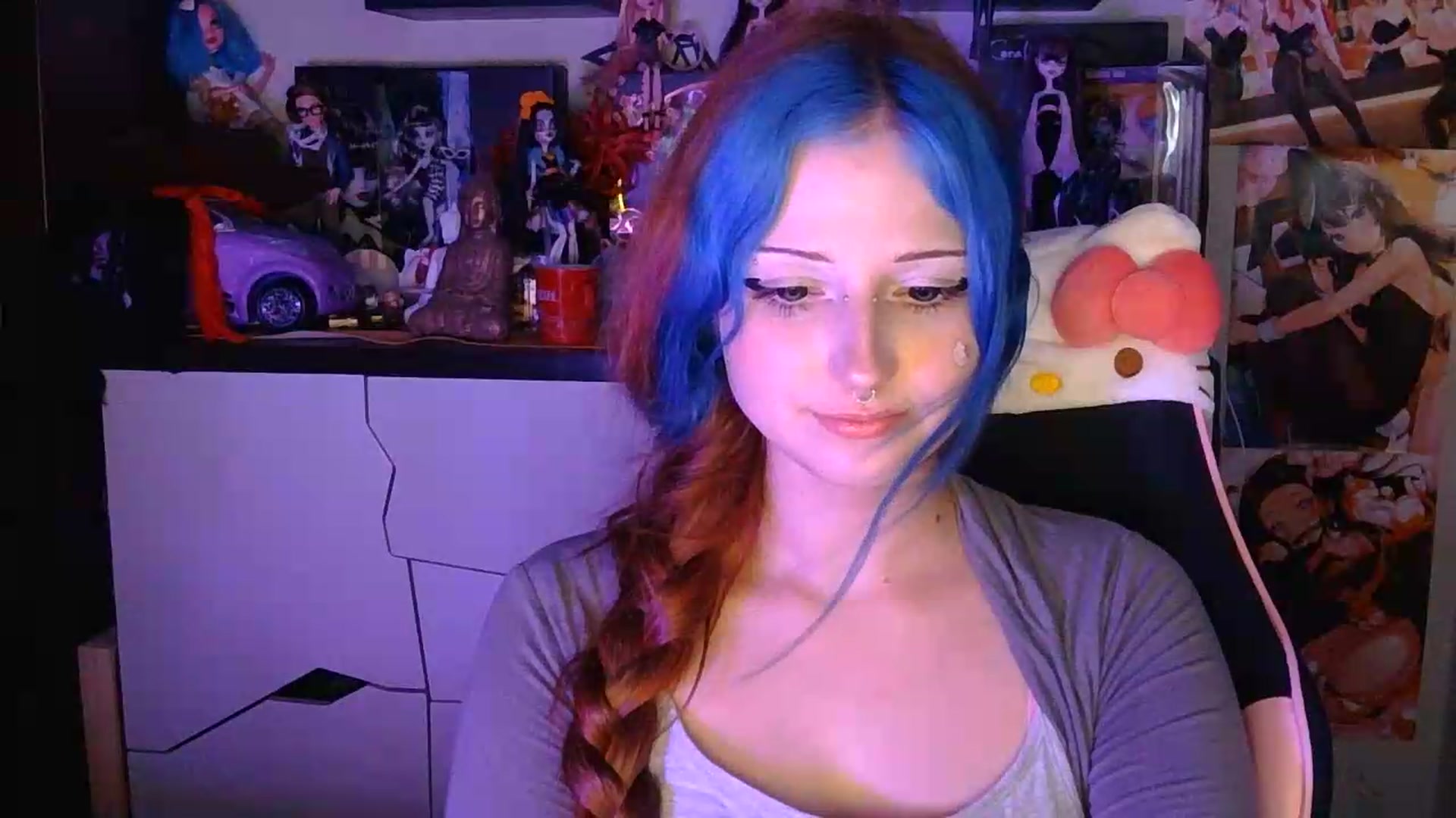 Gallery image thumbnail from VladaMoon's myfreecams stream on, 08/07/2026, 20:04 image 5 of 20