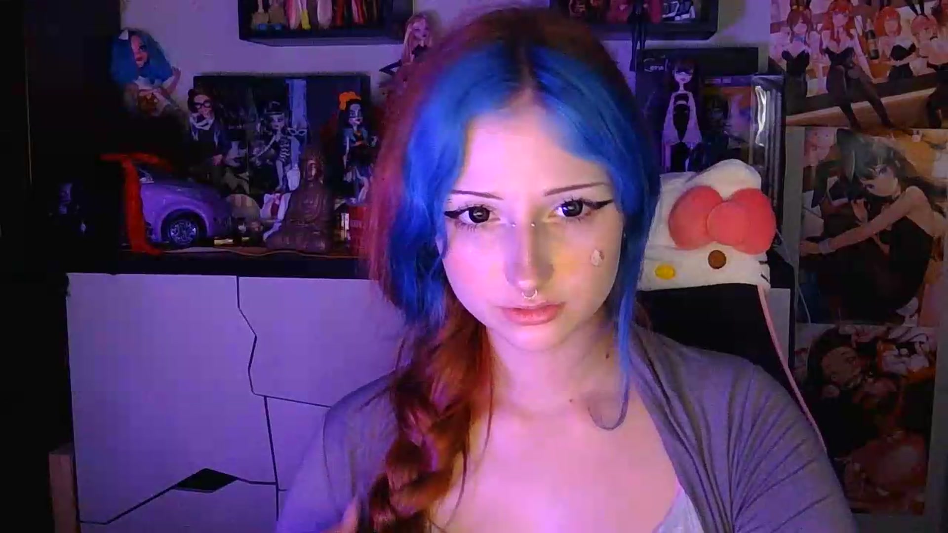 Gallery image thumbnail from VladaMoon's myfreecams stream on, 08/07/2026, 20:04 image 20 of 20