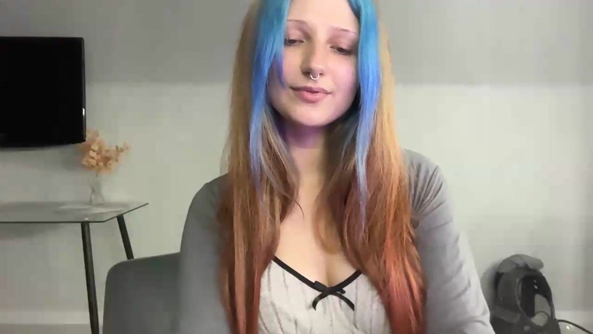 Gallery image thumbnail from VladaMoon's myfreecams stream on, 08/10/2026, 21:30 image 20 of 20