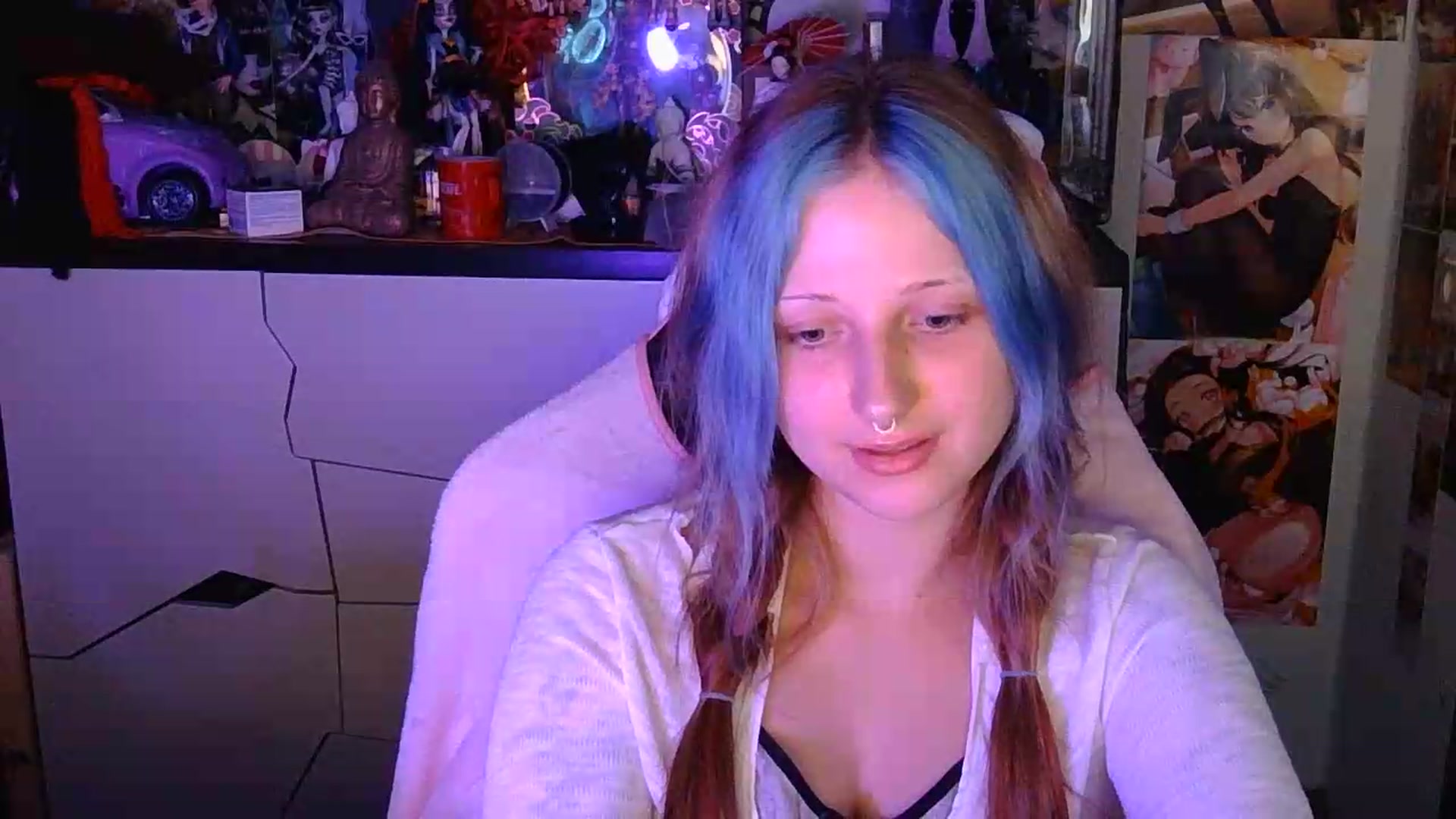 Gallery image thumbnail from VladaMoon's myfreecams stream on, 08/14/2026, 22:10 image 4 of 20