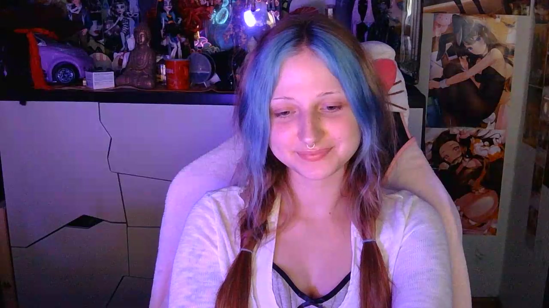 Gallery image thumbnail from VladaMoon's myfreecams stream on, 08/14/2026, 22:10 image 2 of 20