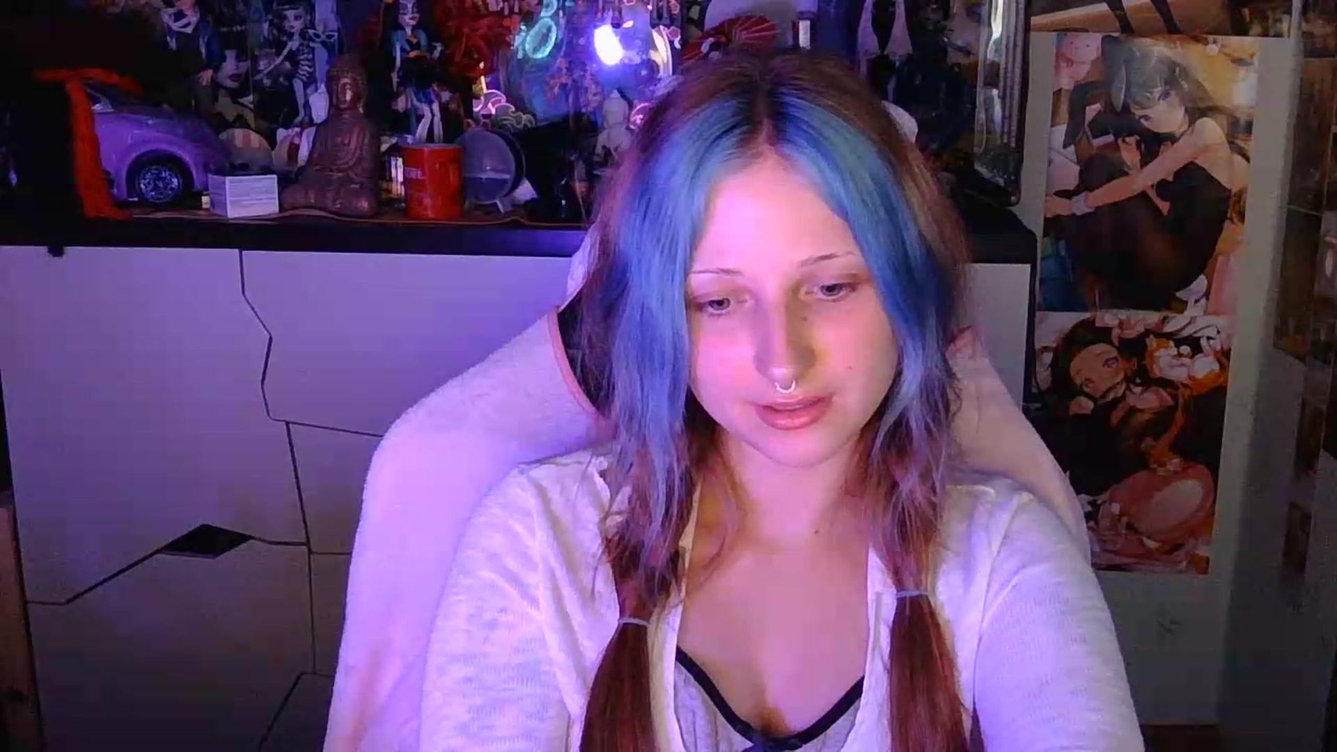 Gallery image thumbnail from VladaMoon's myfreecams stream on, 08/14/2026, 22:10 image 5 of 20