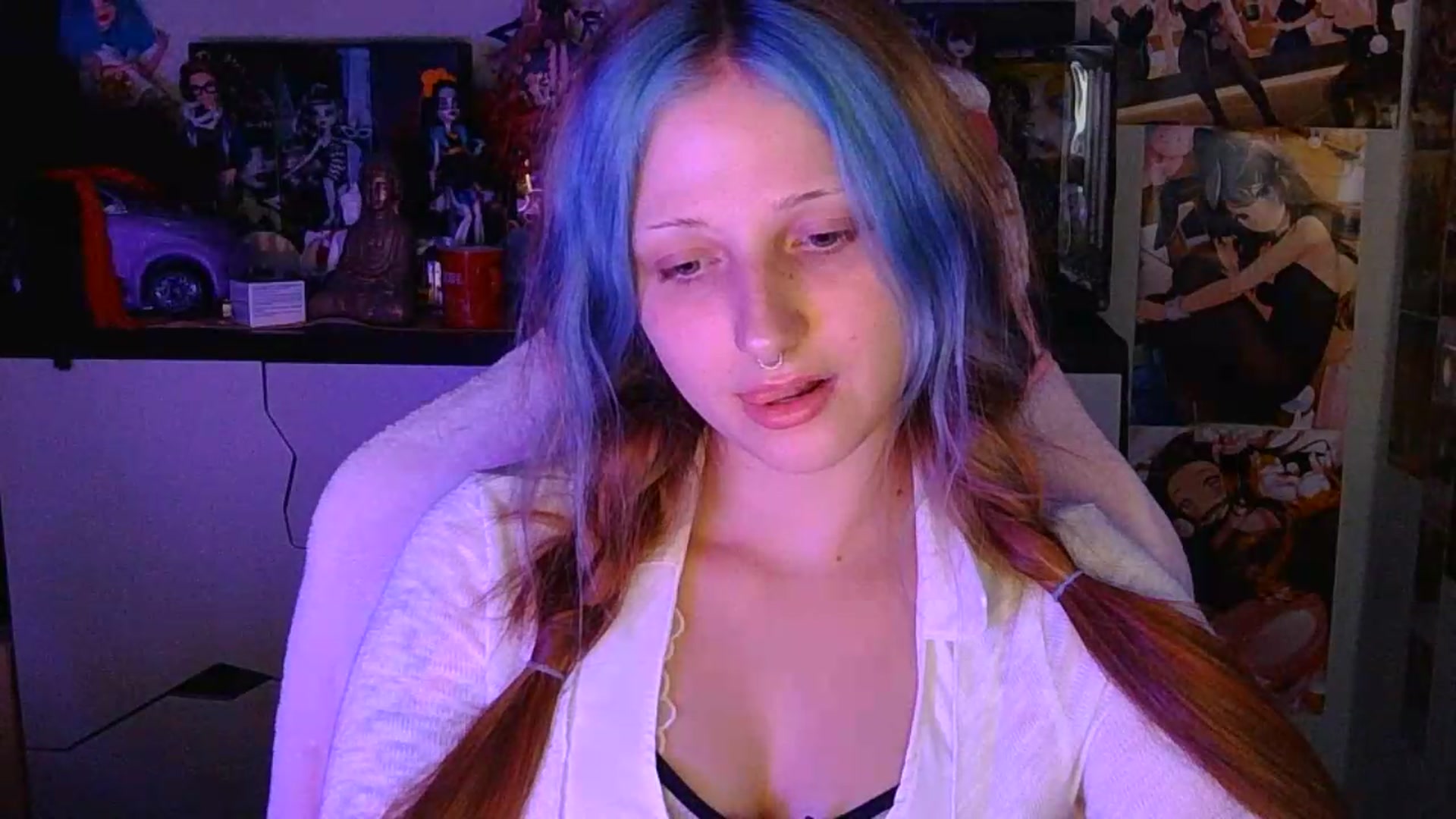 Gallery image thumbnail from VladaMoon's myfreecams stream on, 08/14/2026, 22:55 image 4 of 20