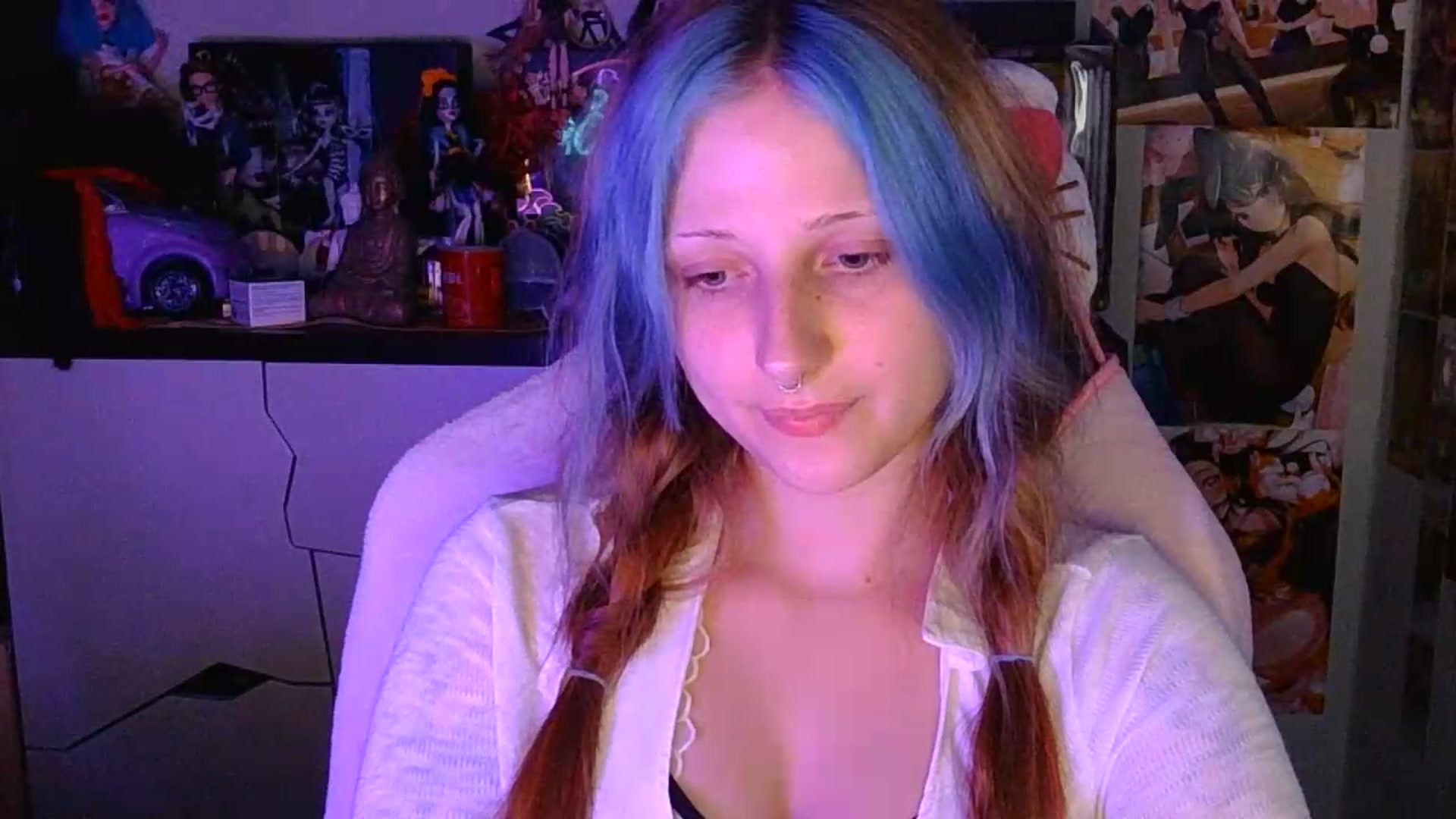 Gallery image thumbnail from VladaMoon's myfreecams stream on, 08/14/2026, 22:55 image 20 of 20