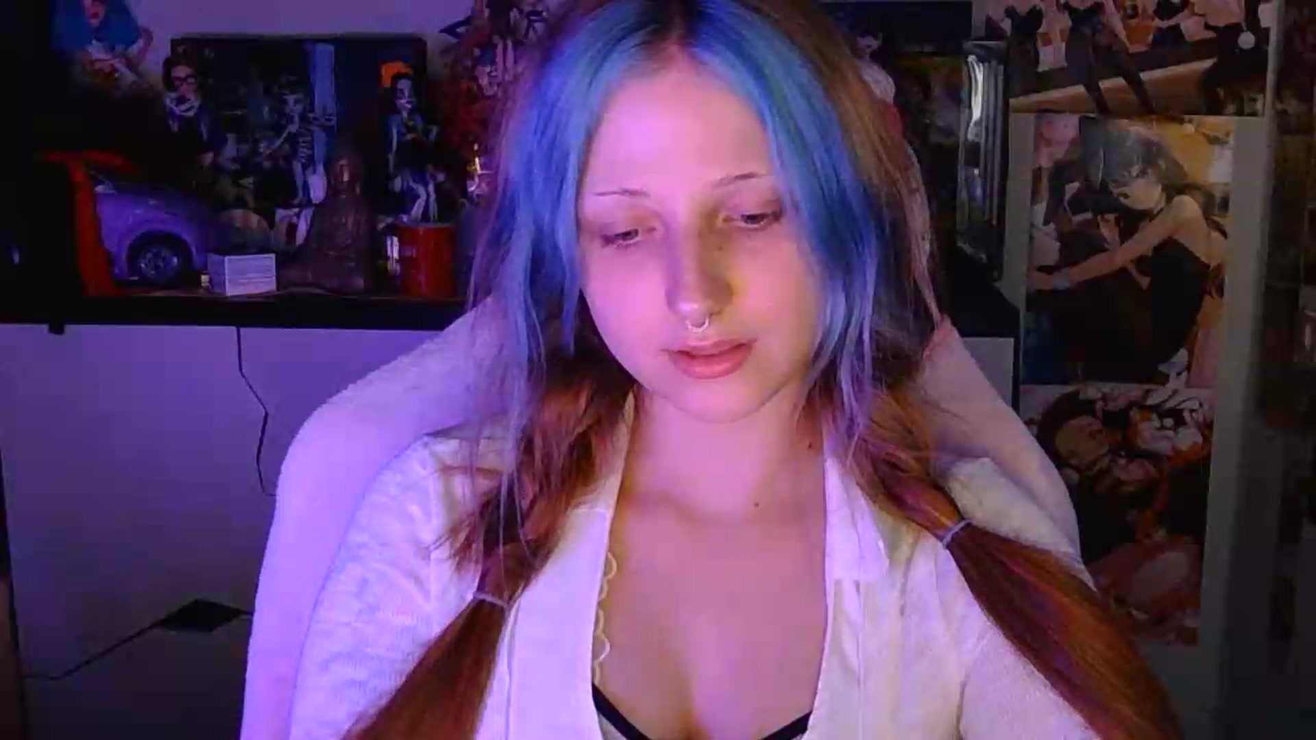 Gallery image thumbnail from VladaMoon's myfreecams stream on, 08/14/2026, 22:55 image 5 of 20