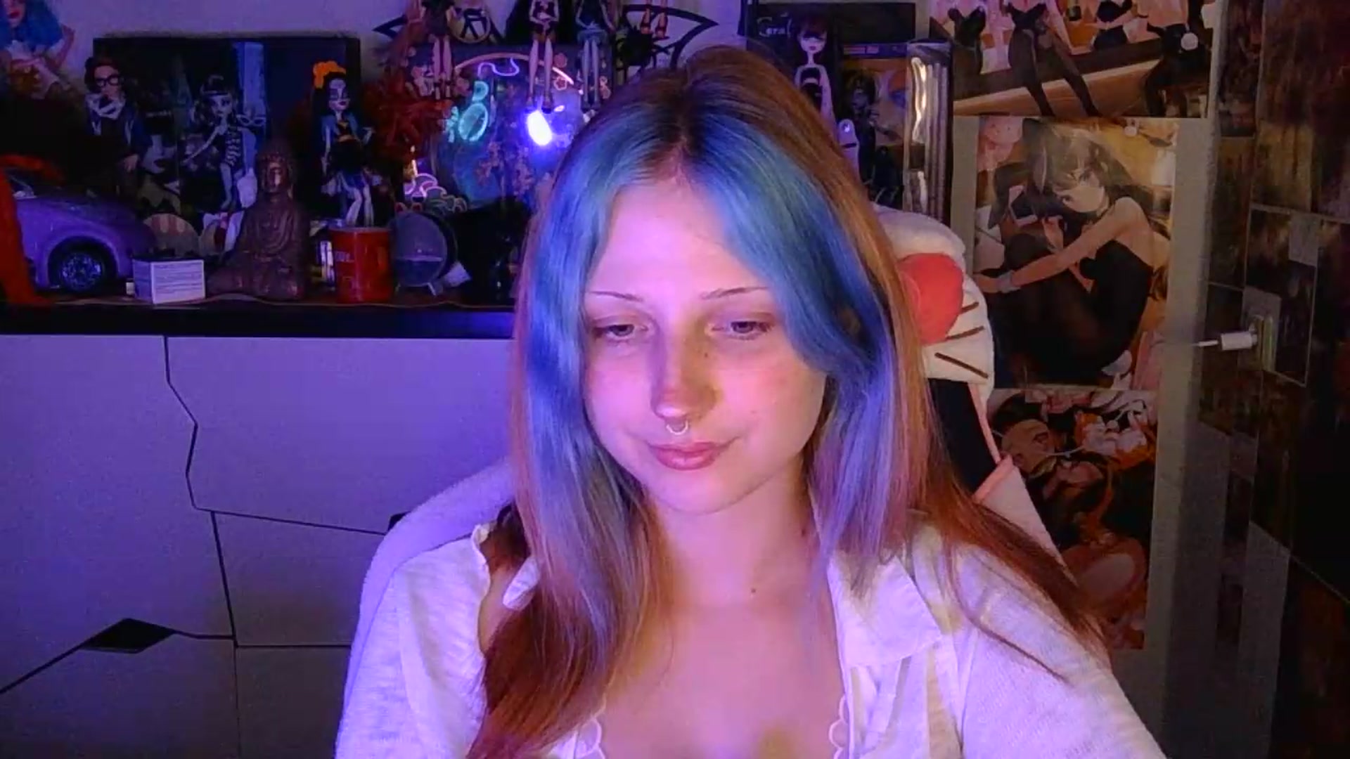 Gallery image thumbnail from VladaMoon's myfreecams stream on, 08/15/2026, 20:57 image 2 of 20