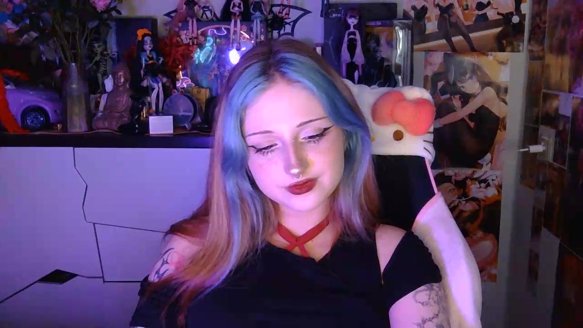 Gallery image thumbnail from VladaMoon's myfreecams stream on, 08/16/2026, 21:13 image 20 of 20
