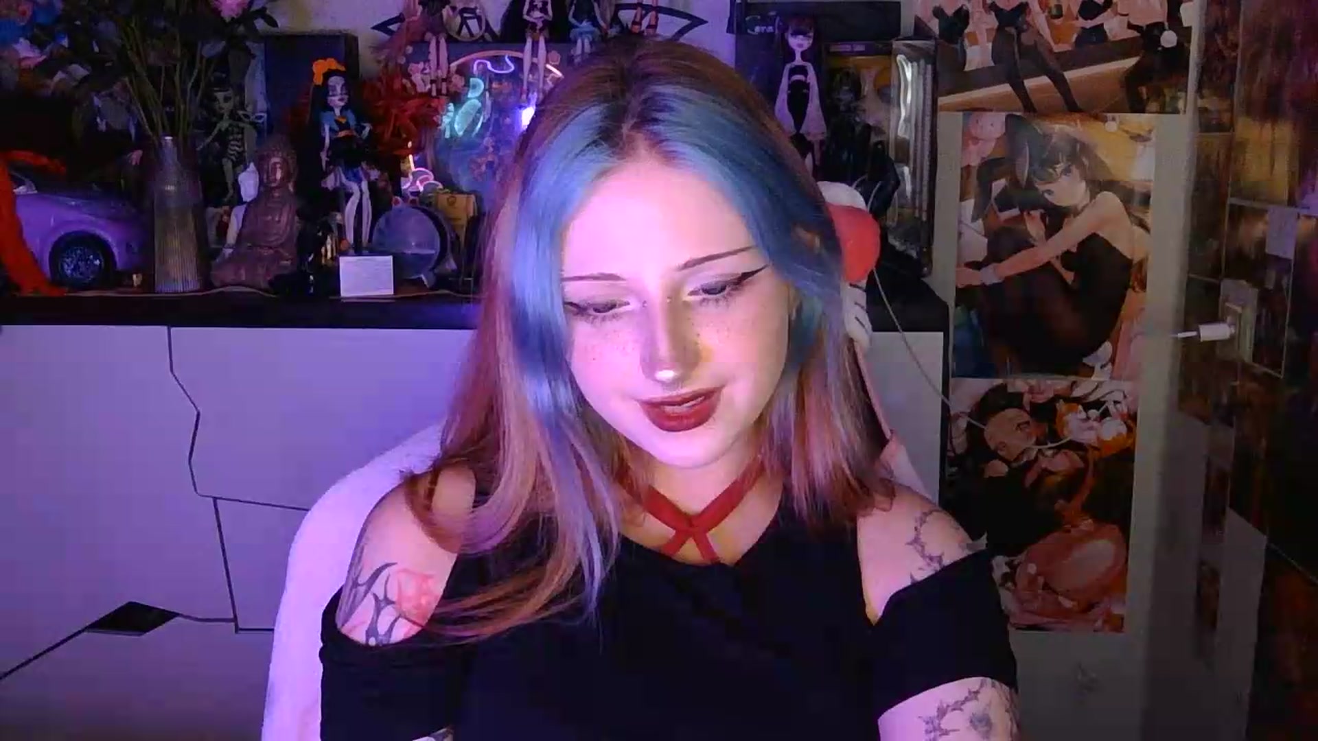 Gallery image thumbnail from VladaMoon's myfreecams stream on, 08/16/2026, 21:13 image 2 of 20