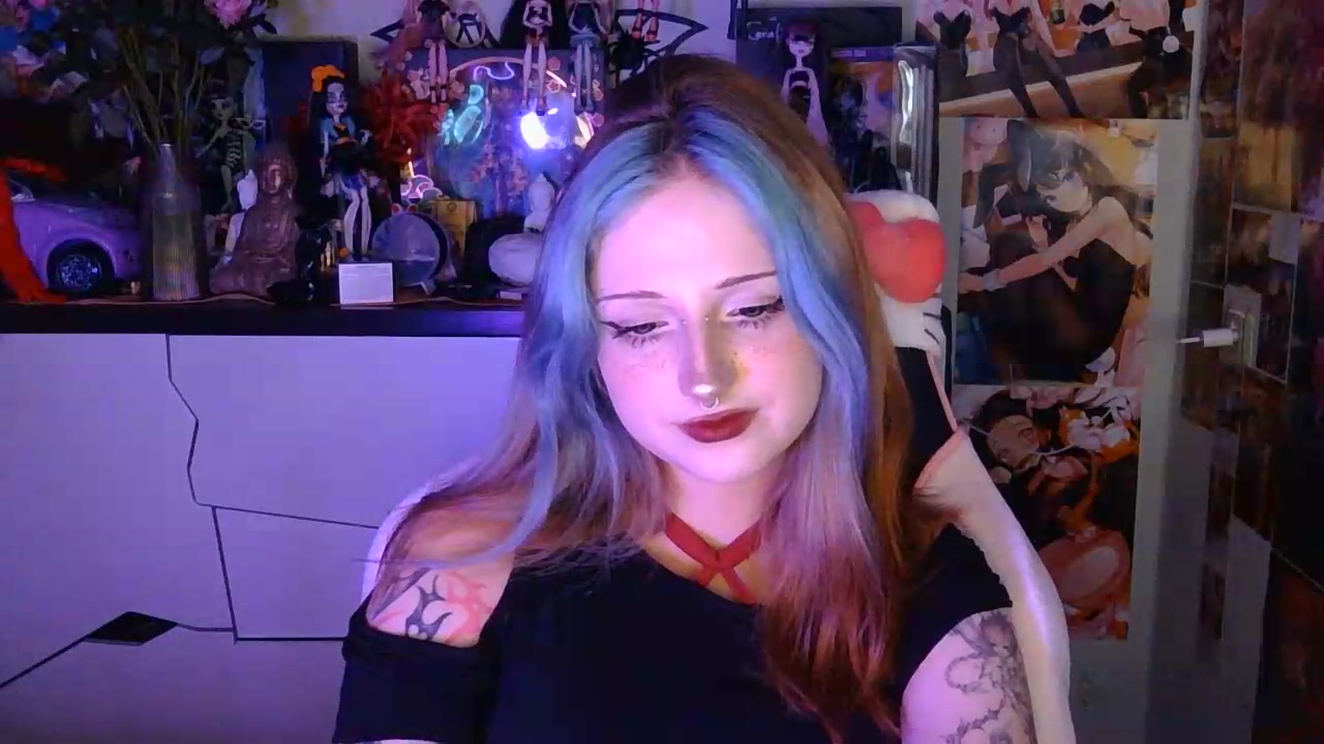 Gallery image thumbnail from VladaMoon's myfreecams stream on, 08/16/2026, 21:13 image 19 of 20