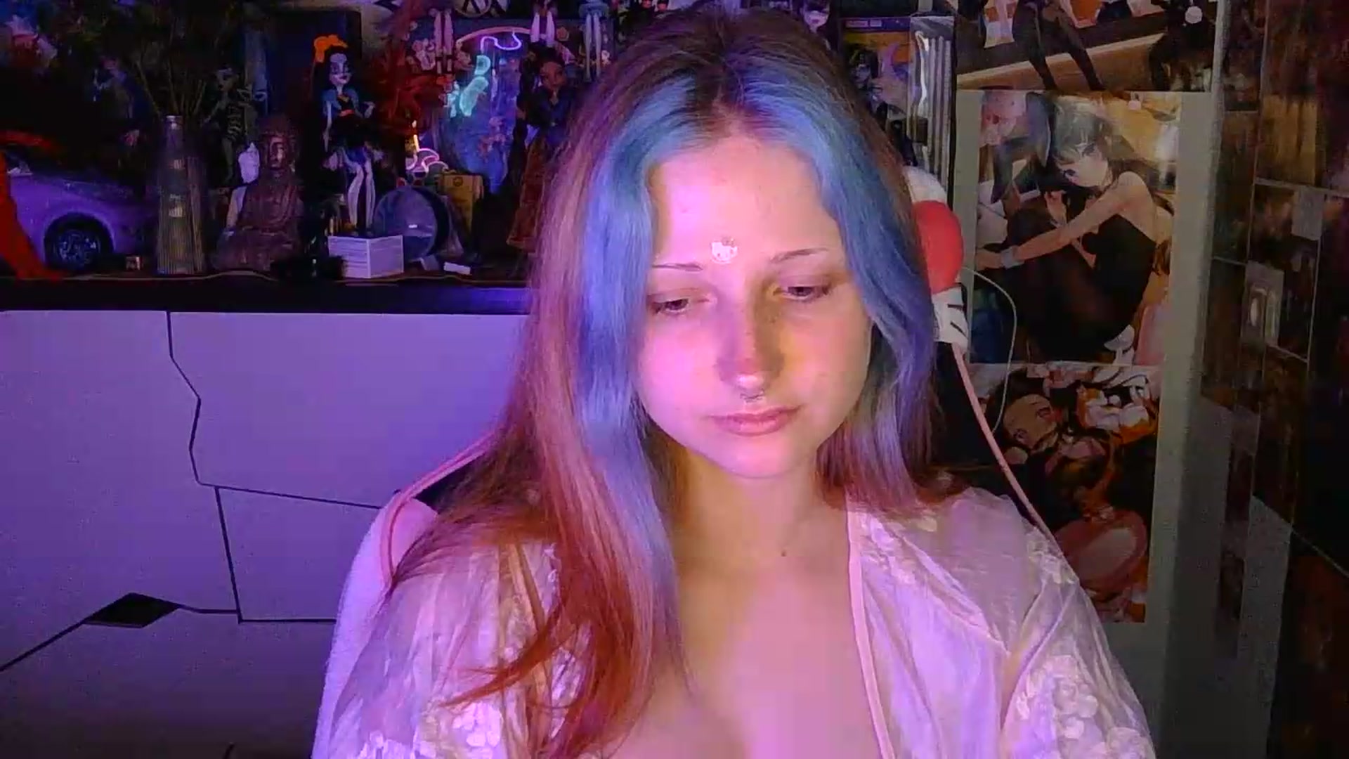 Gallery image thumbnail from VladaMoon's myfreecams stream on, 08/17/2026, 20:59 image 20 of 20