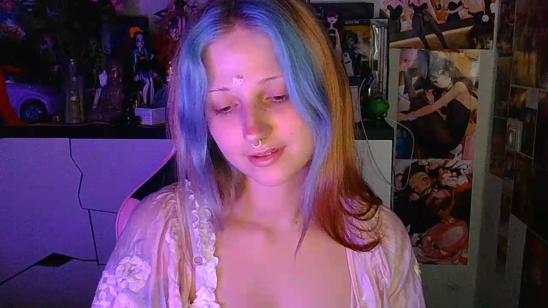 Gallery image thumbnail from VladaMoon's myfreecams stream on, 08/17/2026, 22:03 image 20 of 20