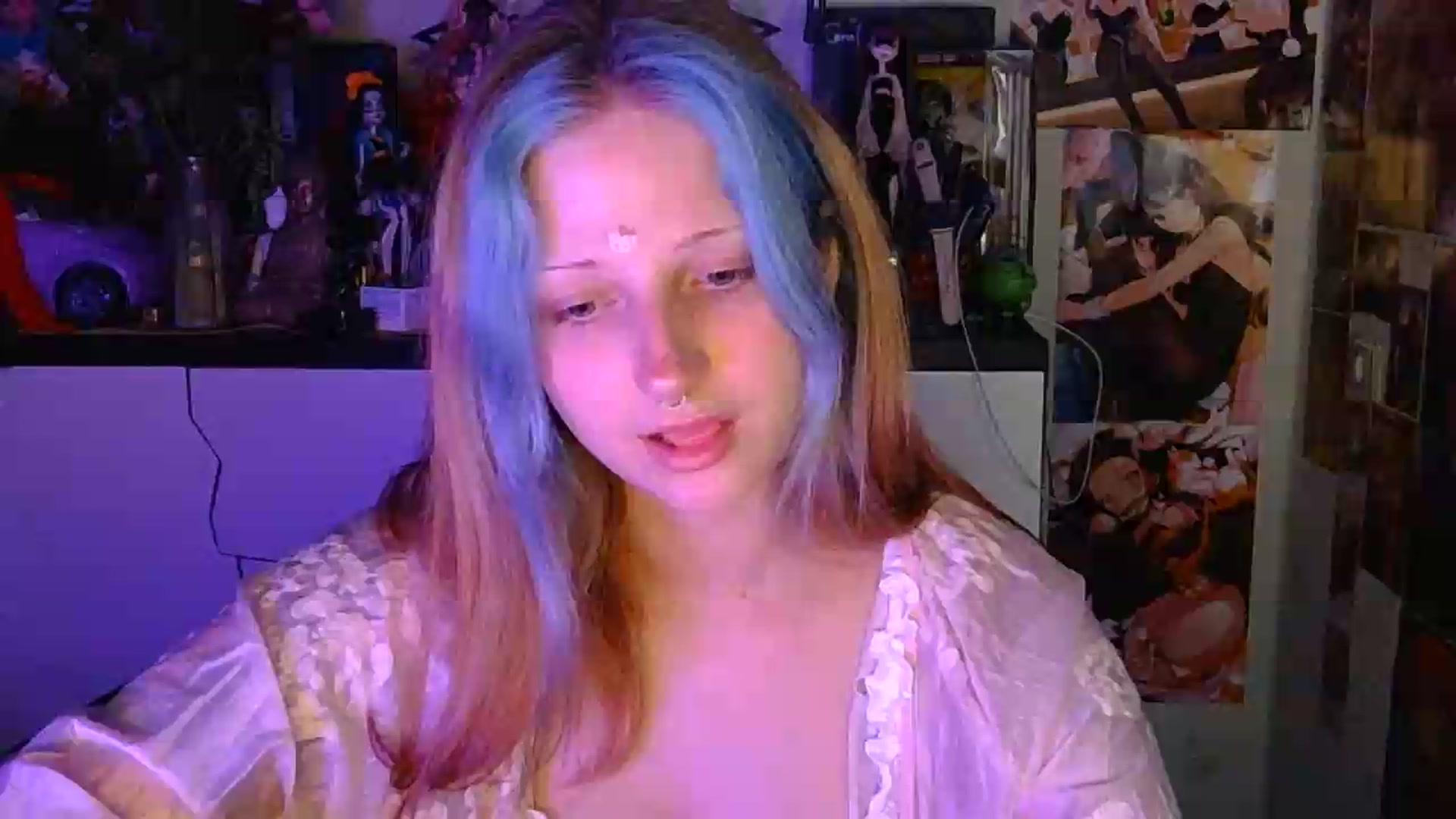 Gallery image thumbnail from VladaMoon's myfreecams stream on, 08/17/2026, 22:03 image 1 of 20