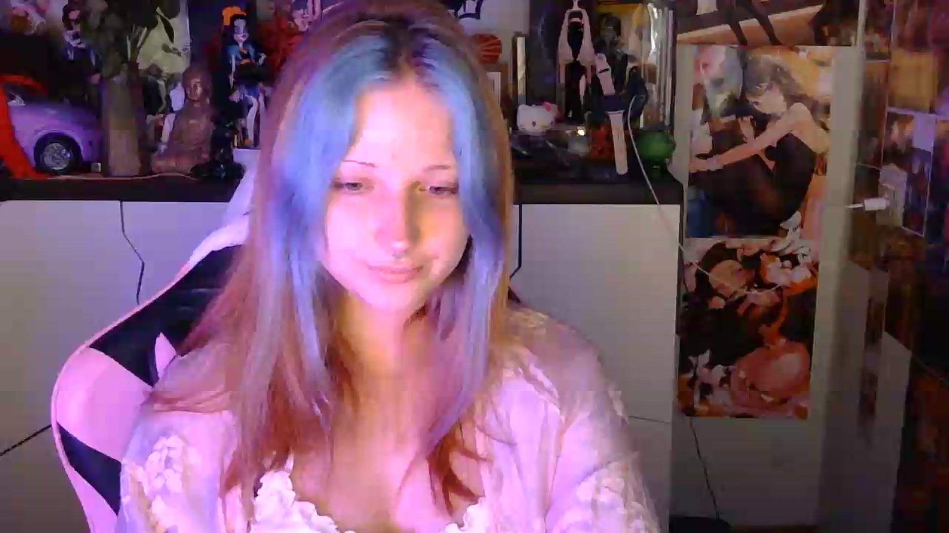 Gallery image thumbnail from VladaMoon's myfreecams stream on, 08/18/2026, 17:31 image 3 of 20