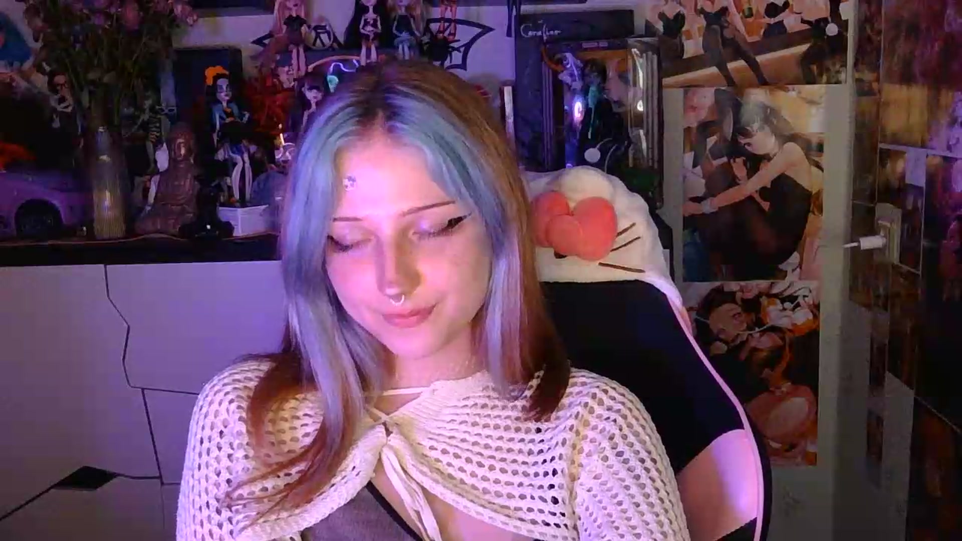 Gallery image thumbnail from VladaMoon's myfreecams stream on, 08/25/2026, 21:29 image 3 of 20