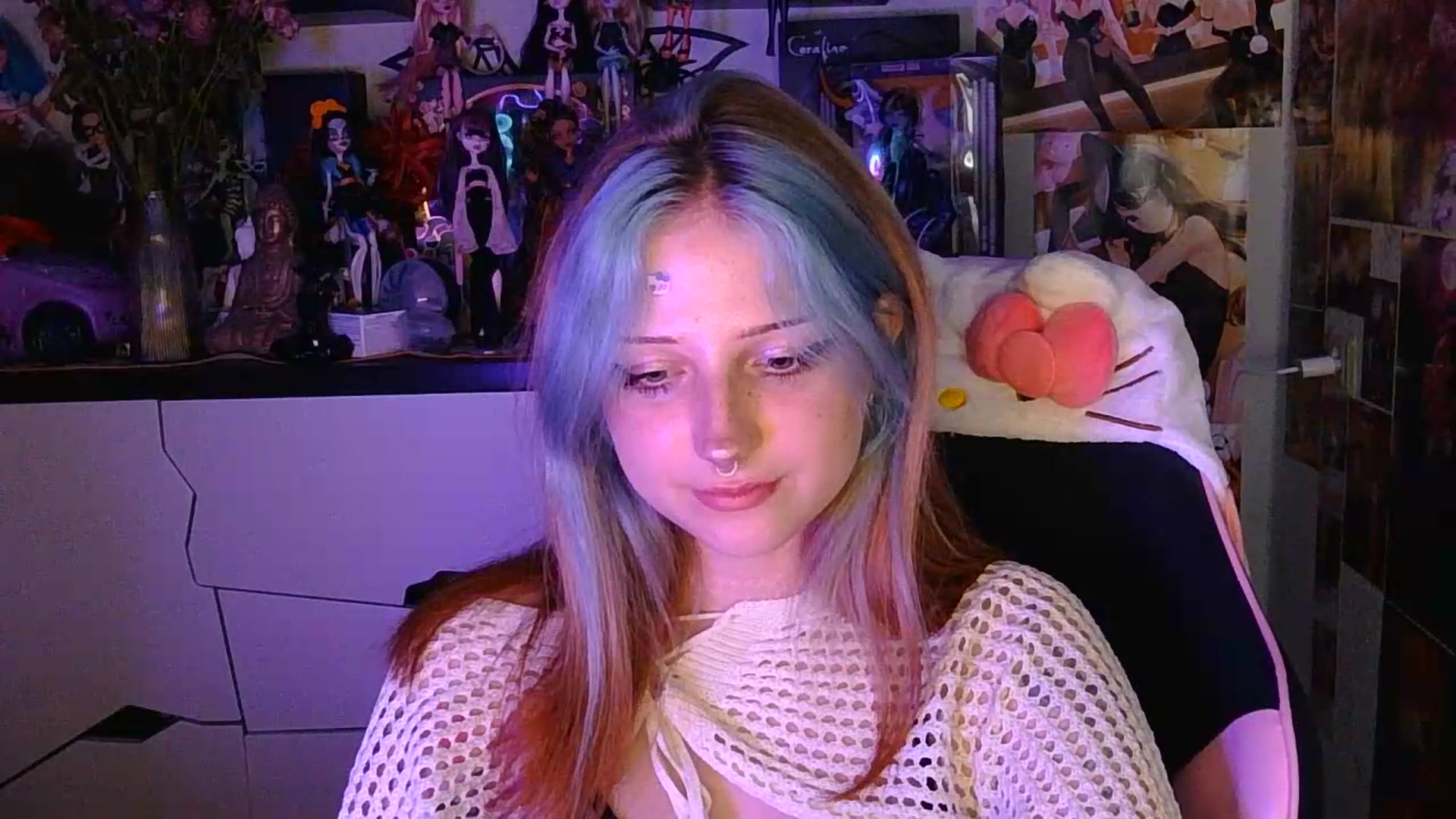 Gallery image thumbnail from VladaMoon's myfreecams stream on, 08/25/2026, 21:29 image 13 of 20