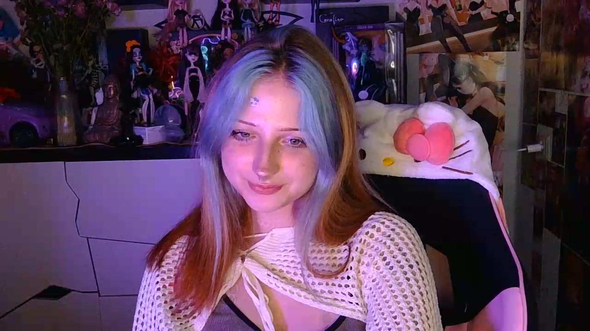Gallery image thumbnail from VladaMoon's myfreecams stream on, 08/25/2026, 21:29 image 10 of 20