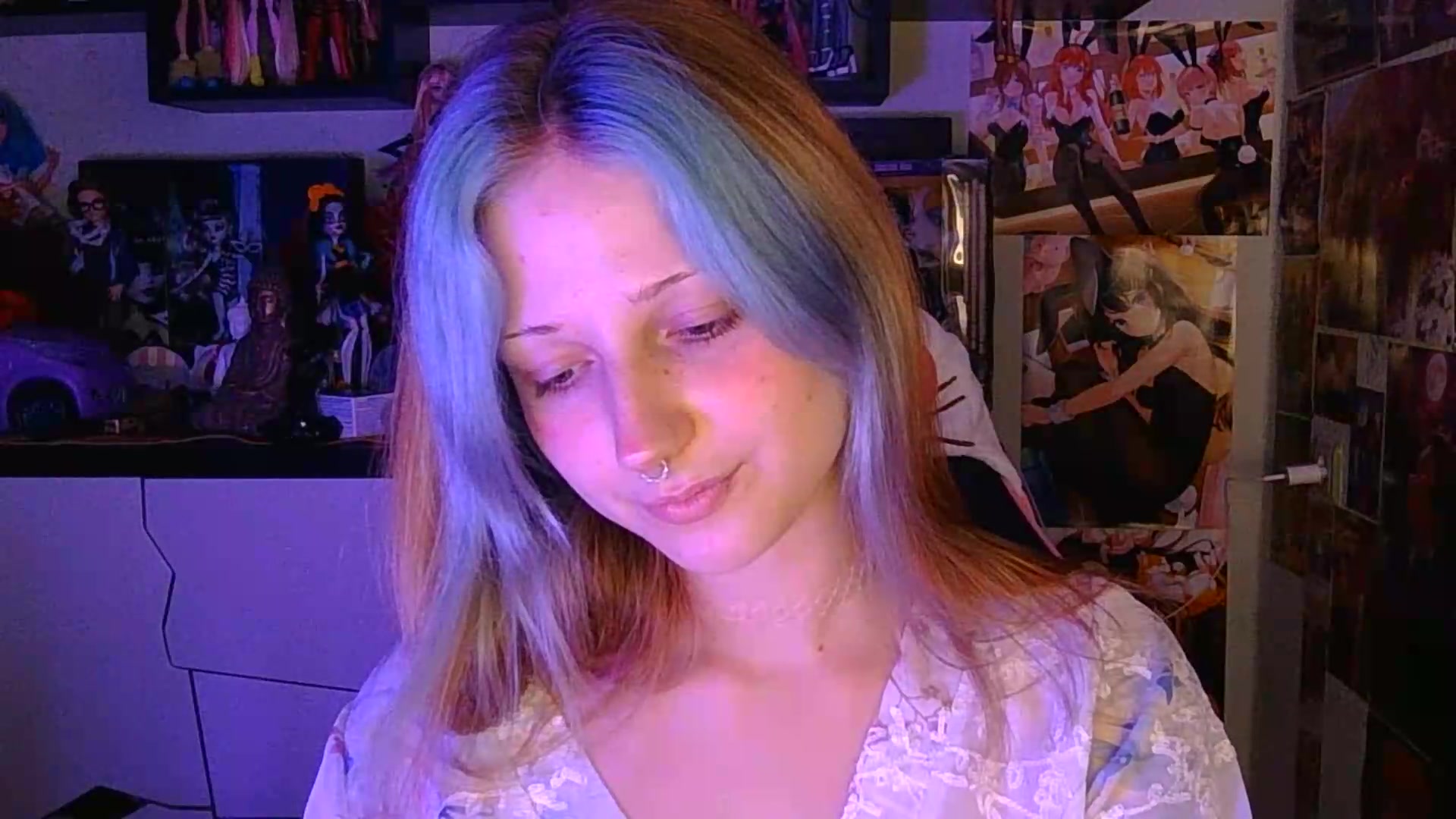 Gallery image thumbnail from VladaMoon's myfreecams stream on, 08/26/2026, 21:14 image 19 of 20