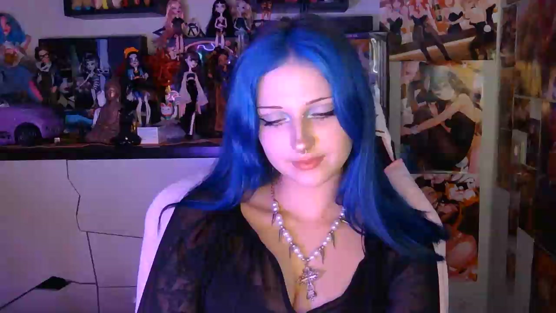 Gallery image thumbnail from VladaMoon's myfreecams stream on, 08/29/2026, 20:23 image 5 of 20