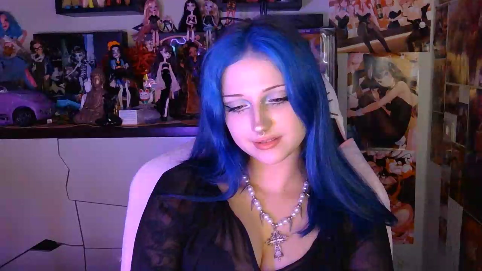 Gallery image thumbnail from VladaMoon's myfreecams stream on, 08/29/2026, 20:23 image 11 of 20